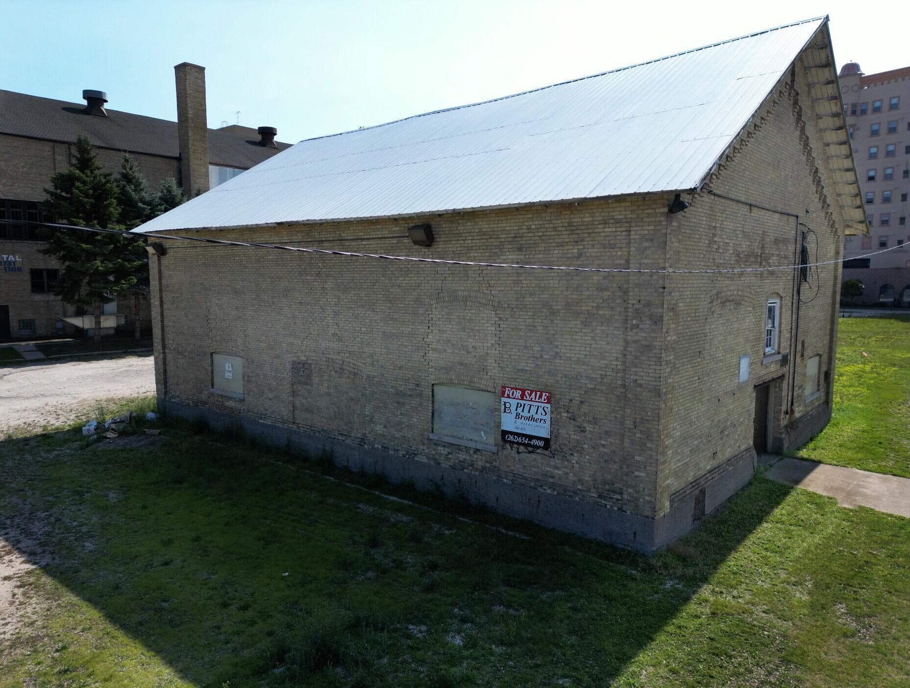 Photo 8