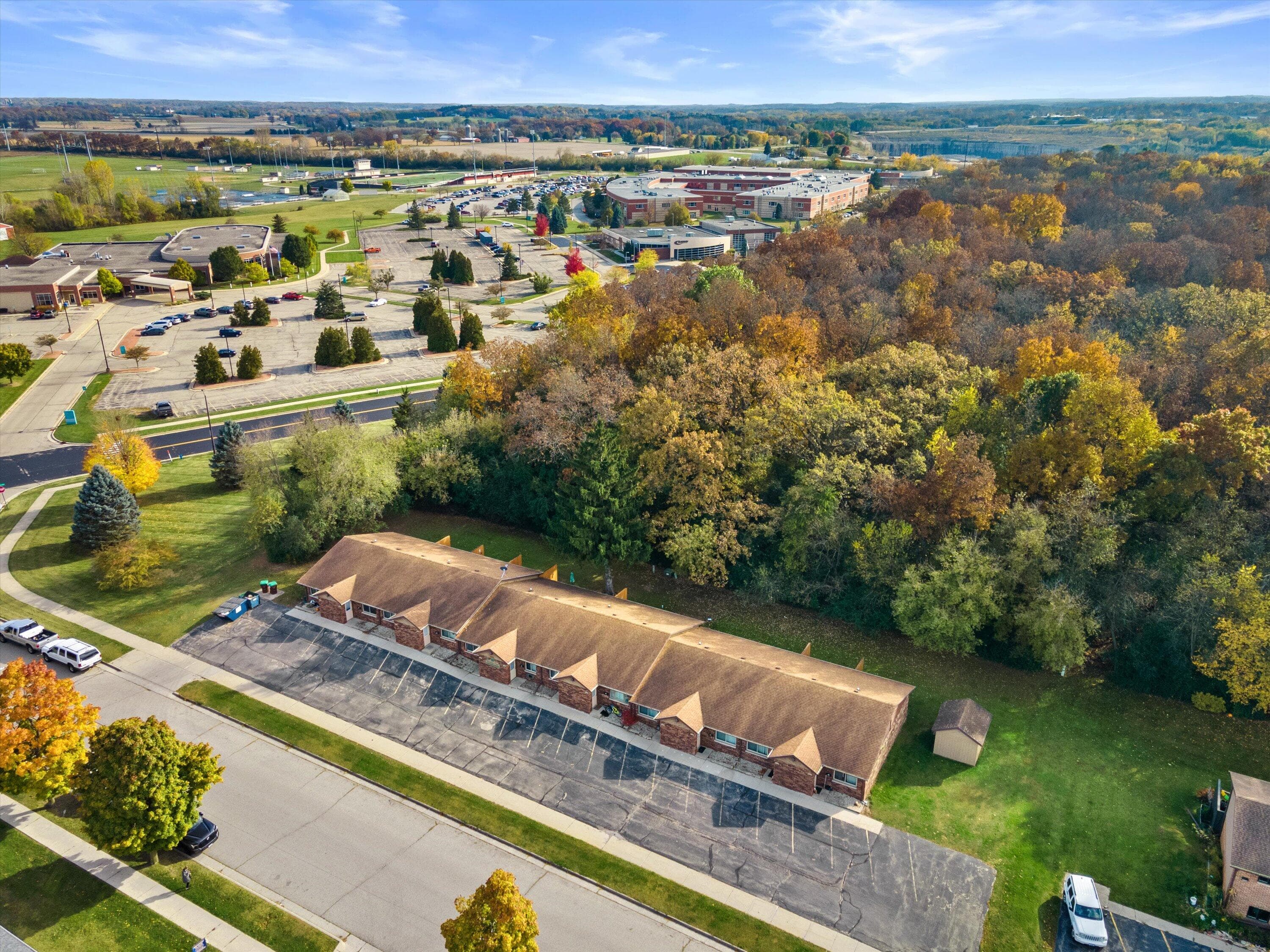 643 Meadow Ln, Burlington, Wisconsin