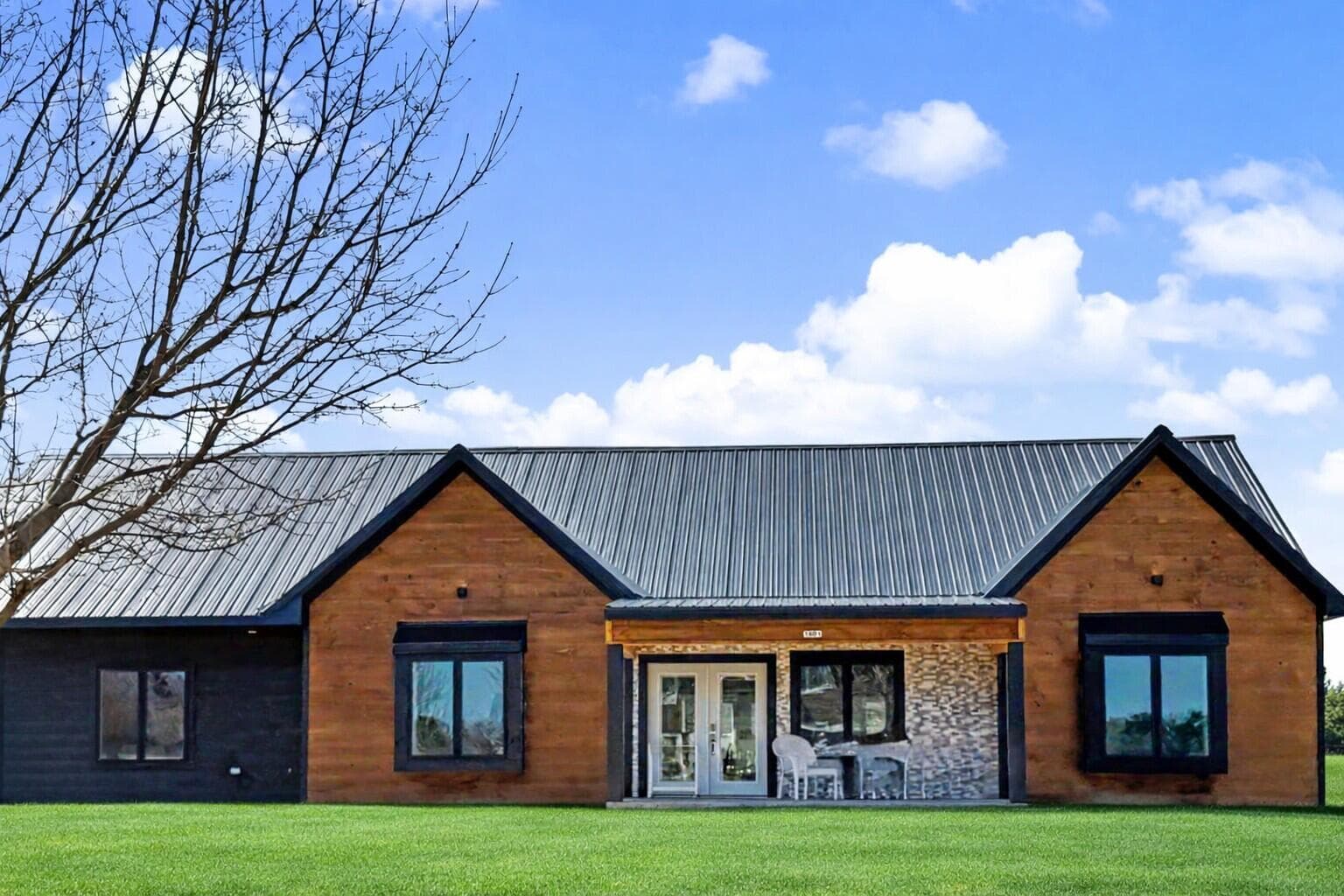 1401 Devon Rd, Burlington, Wisconsin, 53105