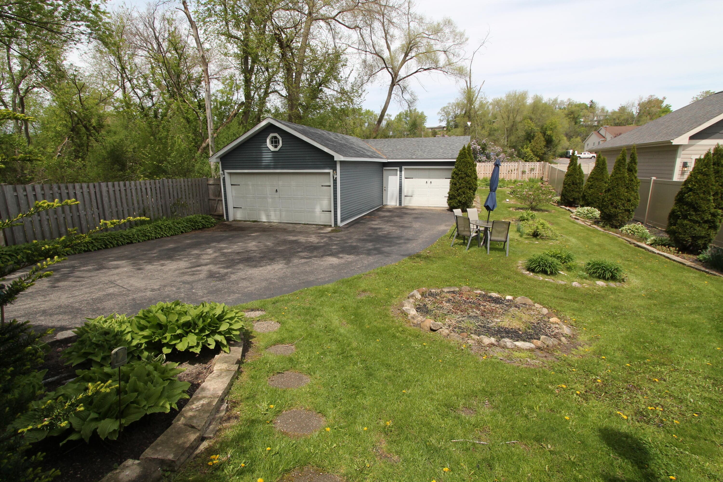 Photo 42