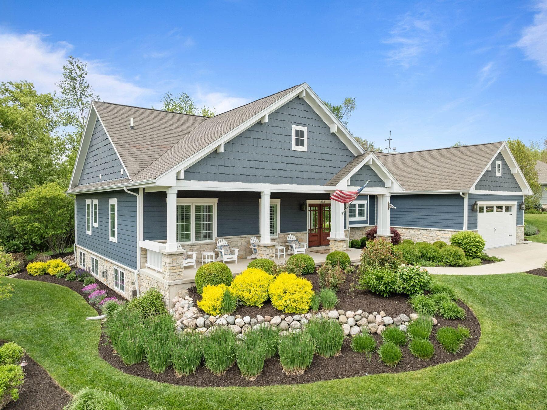 833 Red Hawk Dr, Walworth, Wisconsin