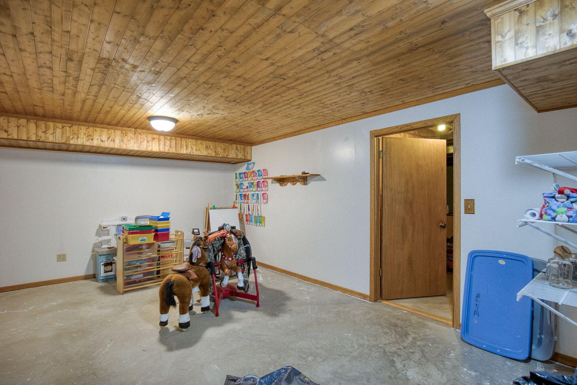Photo 23