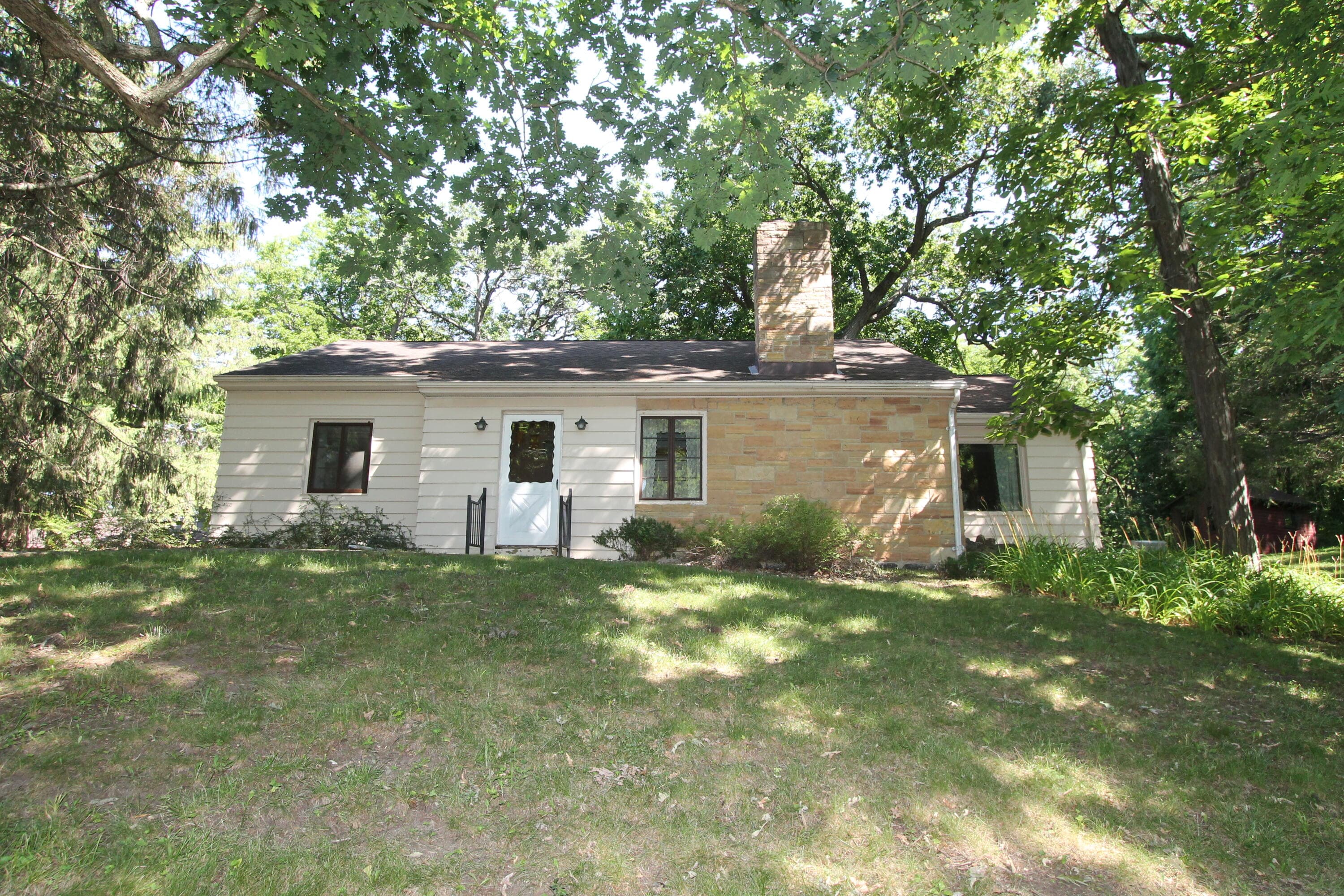 29306 Durand Ave, Burlington, Wisconsin