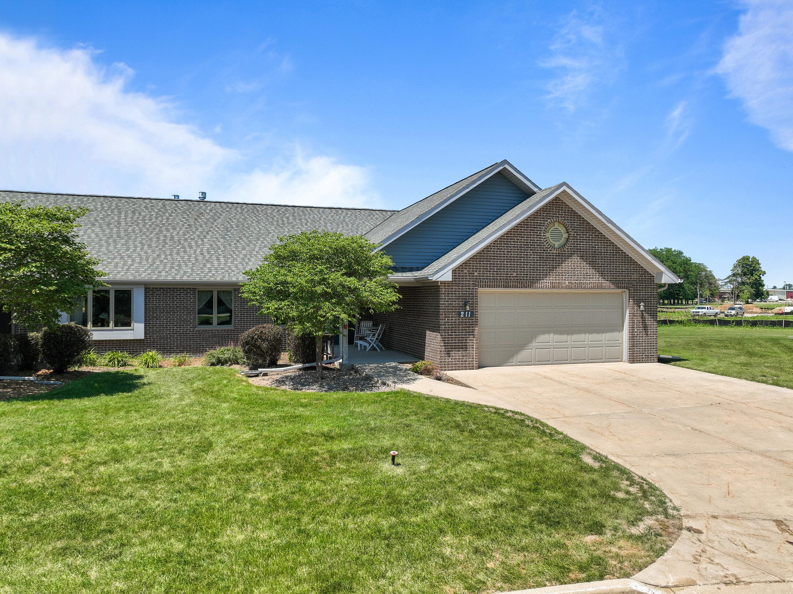 211 Windmill Ln, Walworth, Wisconsin
