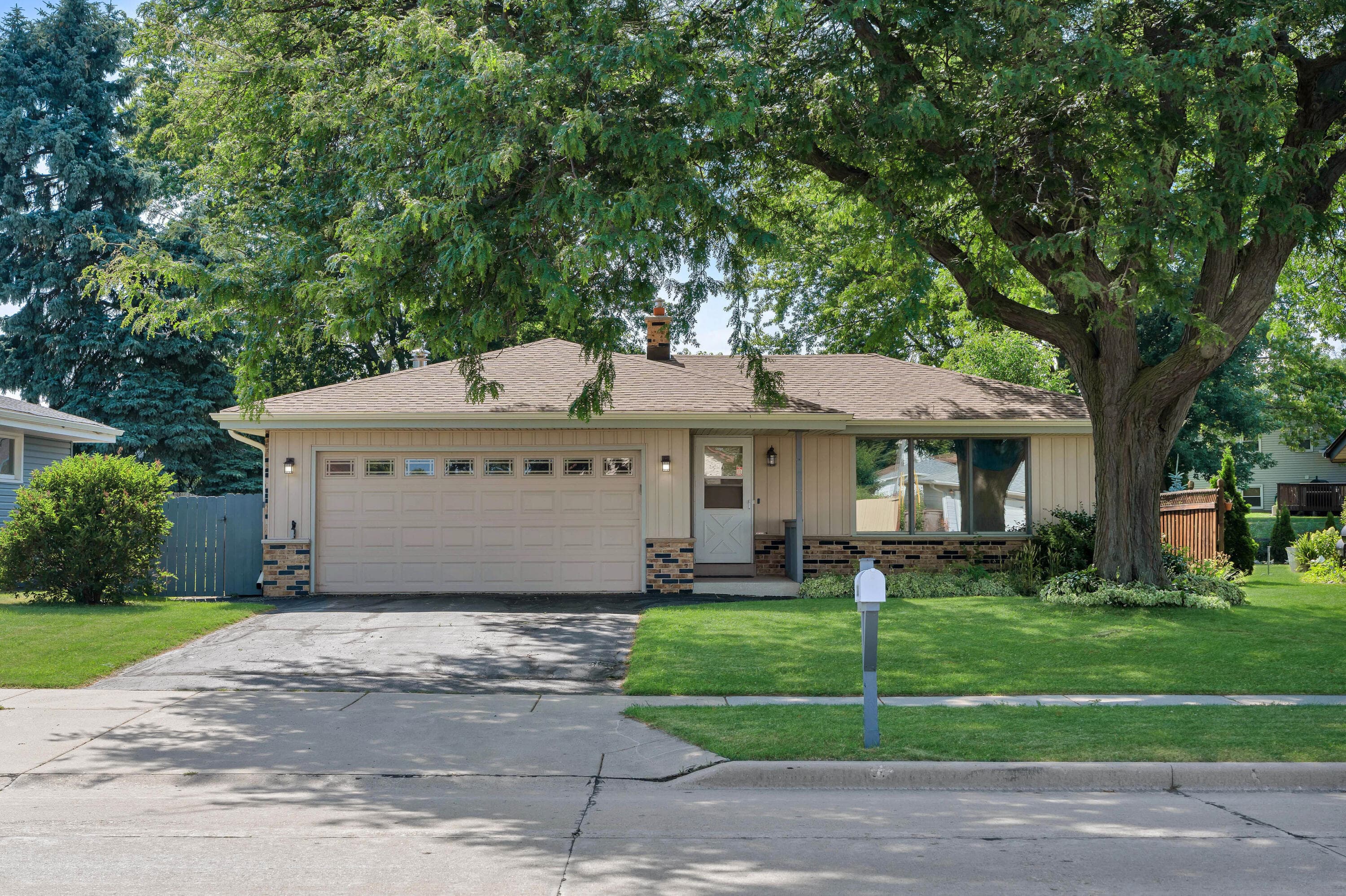 3208 15th Ave, South Milwaukee, Wisconsin