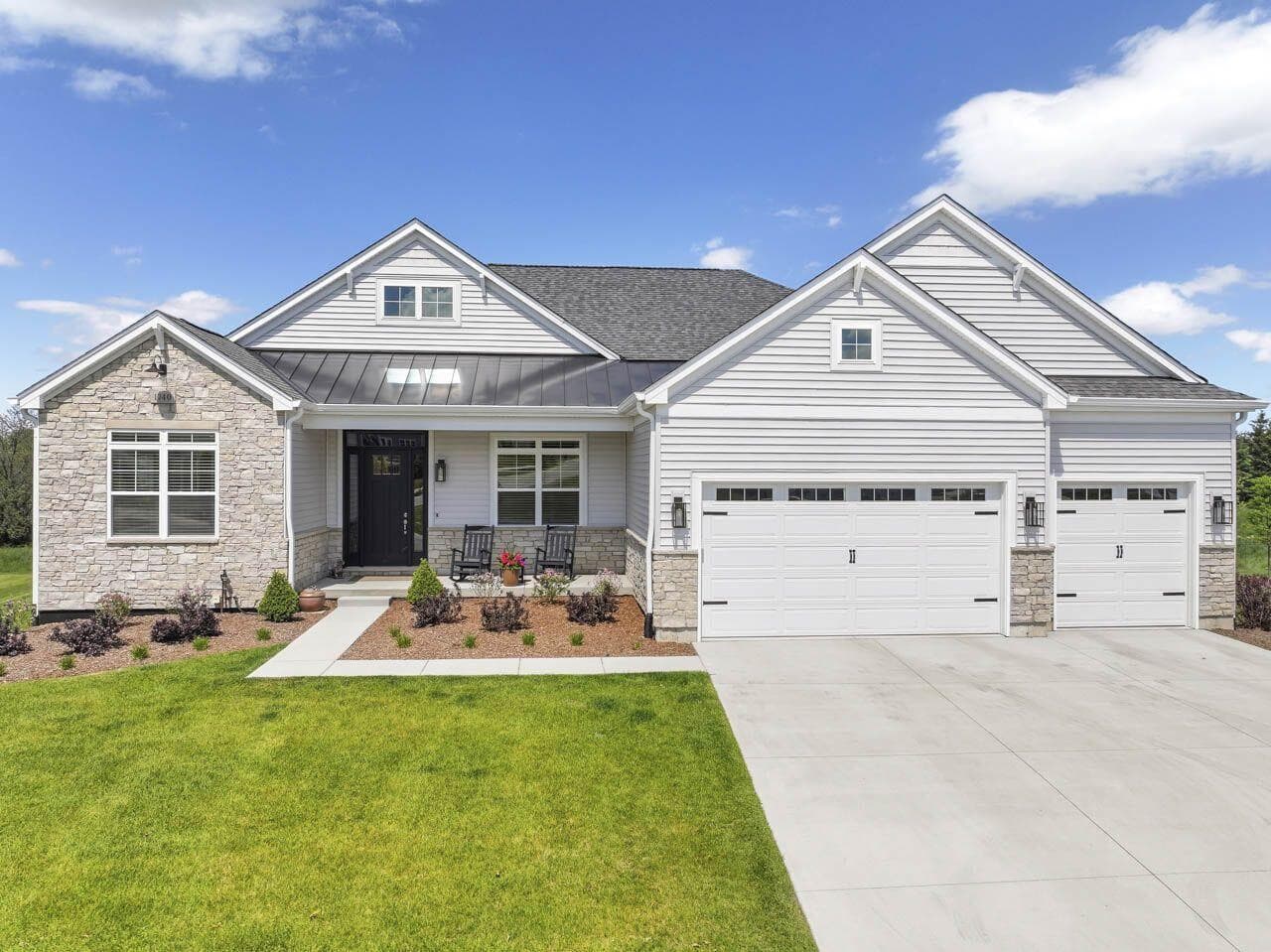 1740 Stonemill Cir, Lake Geneva, Wisconsin, 53147