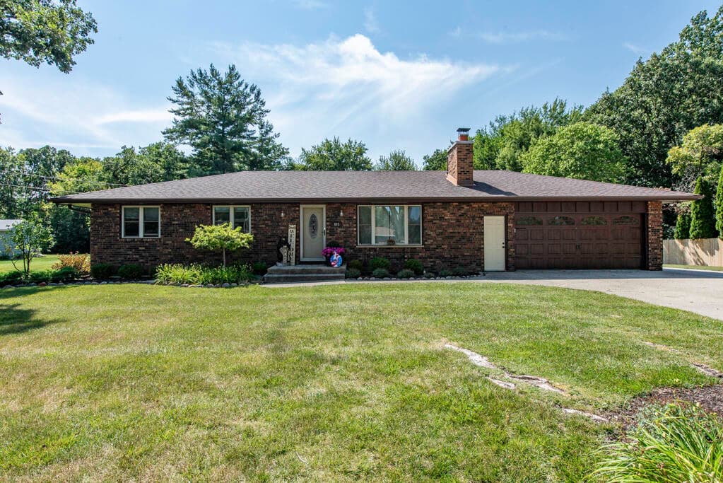 895 School St, Salem Lakes, Wisconsin, 53170