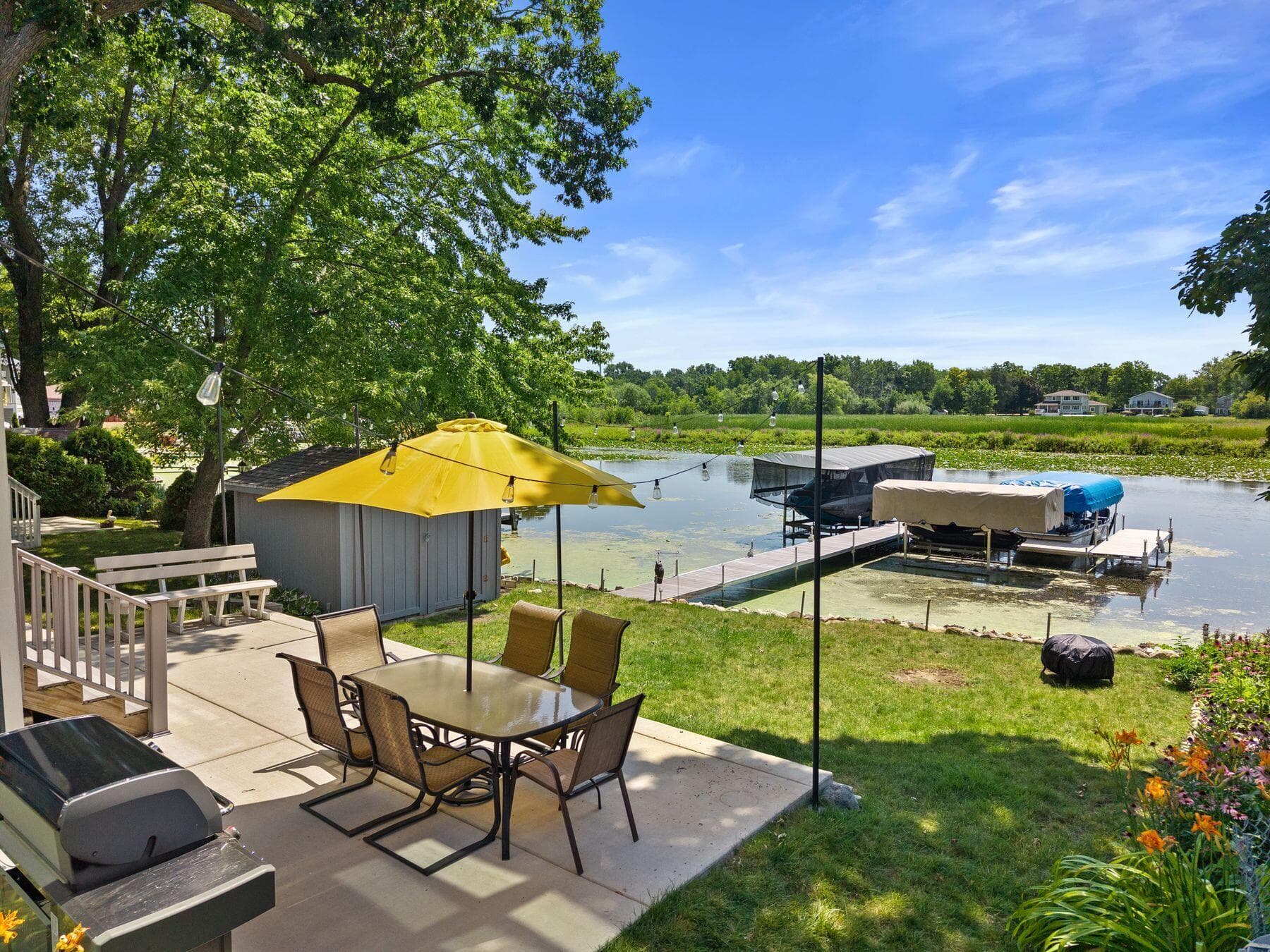 28925 Elm Island Dr, Waterford, Wisconsin