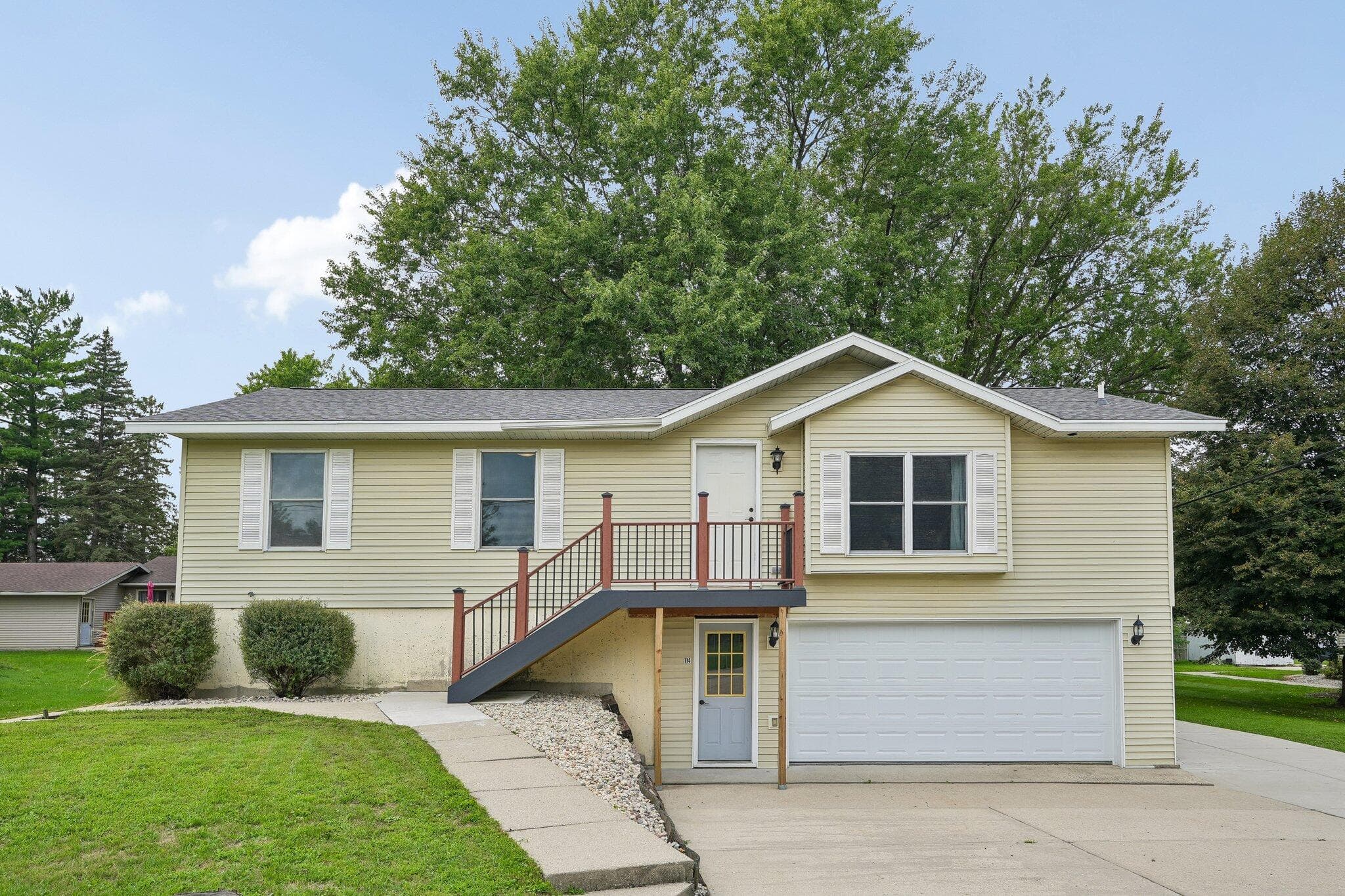 114 N East St, Whitewater, Wisconsin