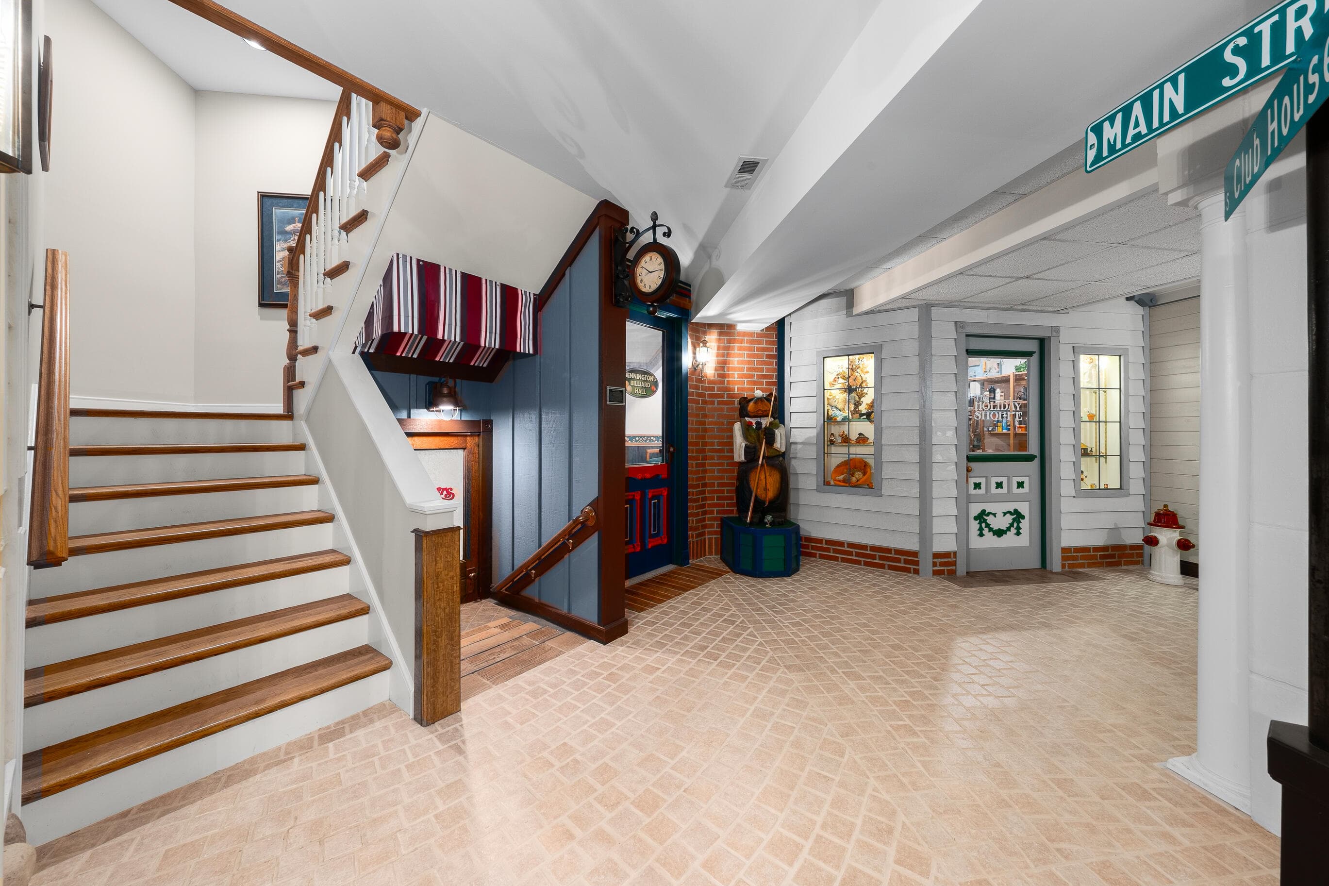 Photo 18
