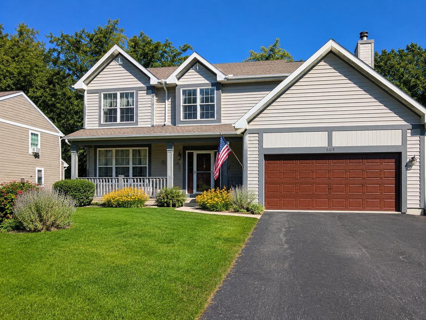 508 Berwyn Dr, Fontana, Wisconsin