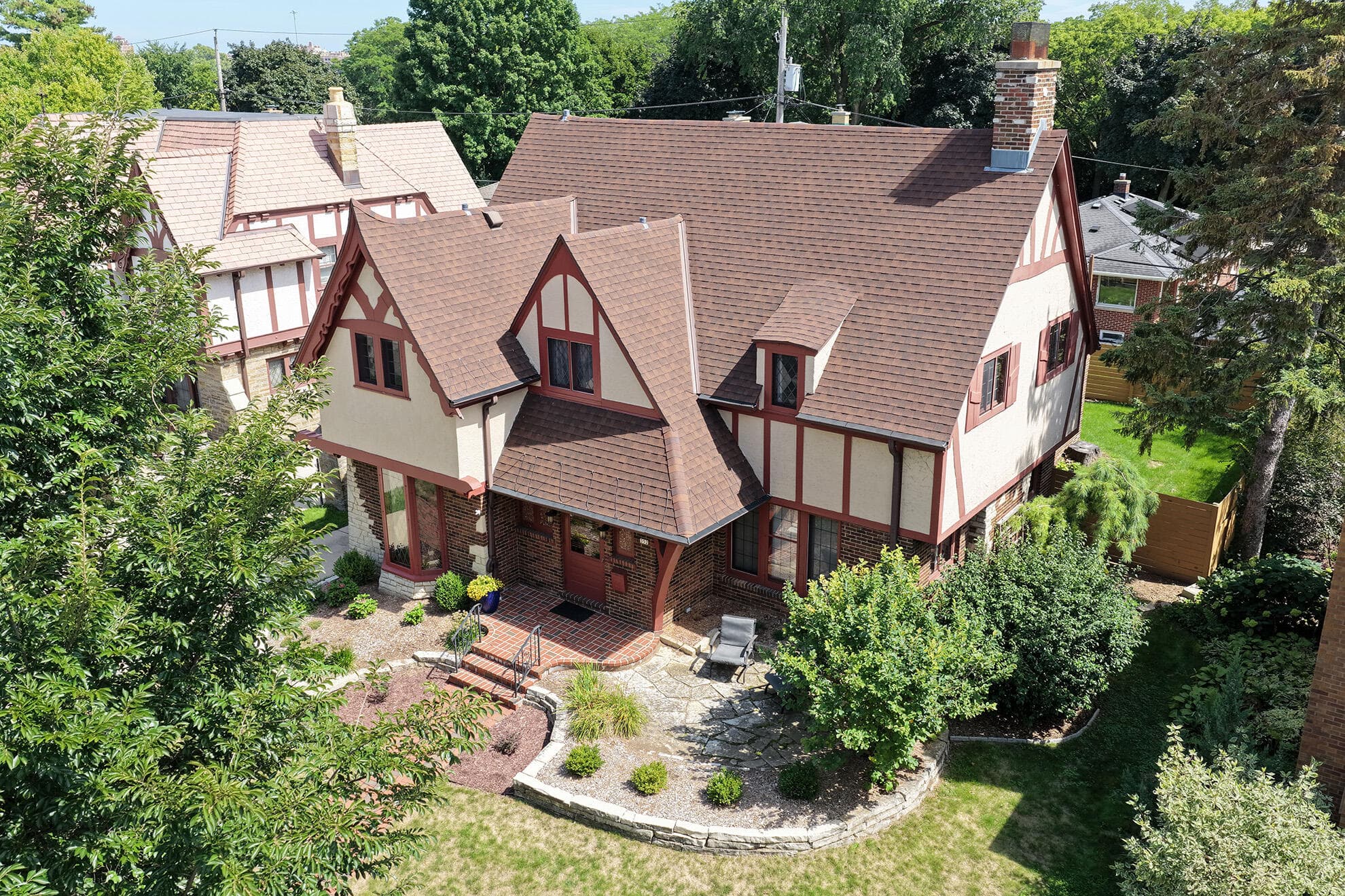 352 N Pinecrest St, Milwaukee, Wisconsin