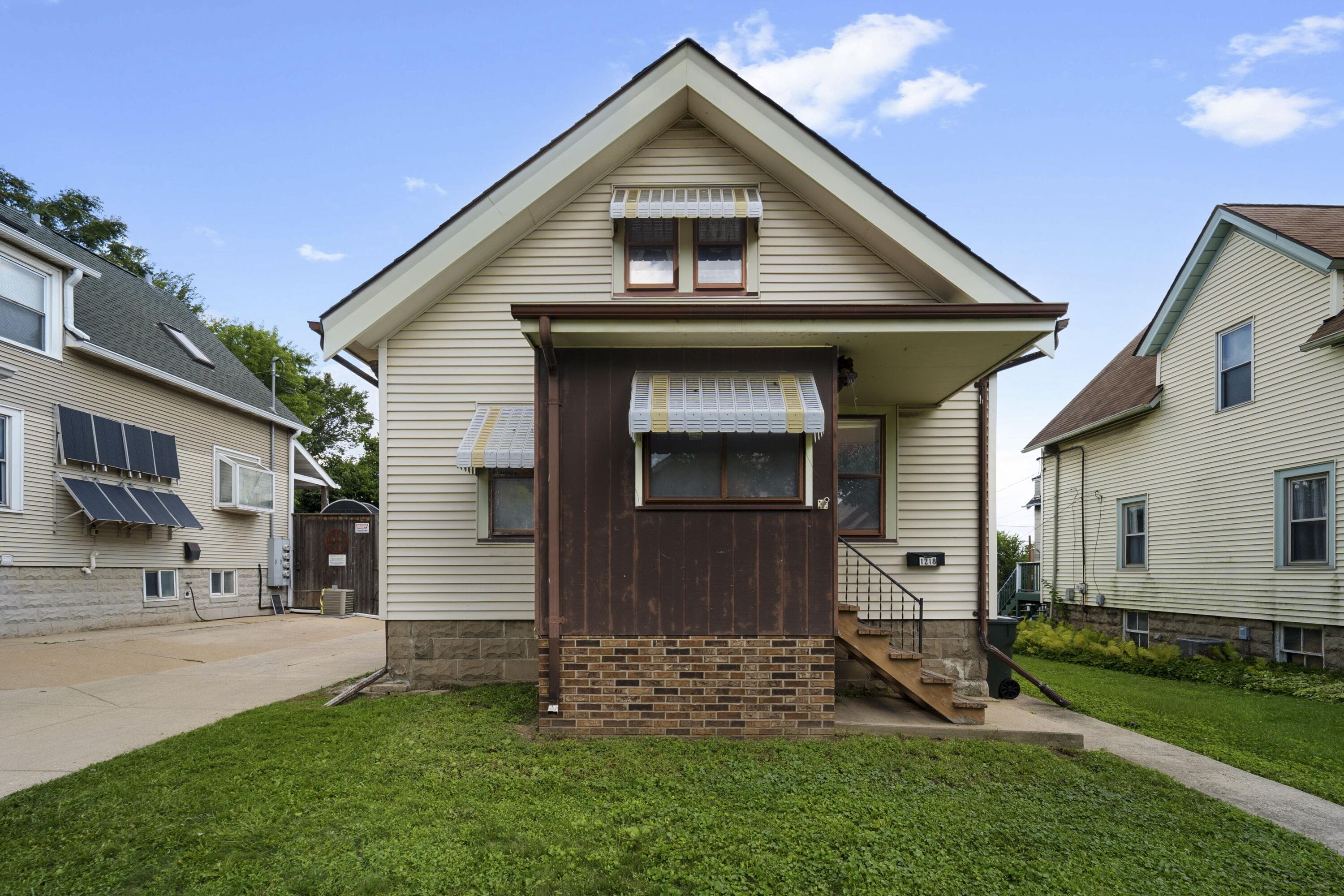 1218 S 64th St, West Allis, Wisconsin