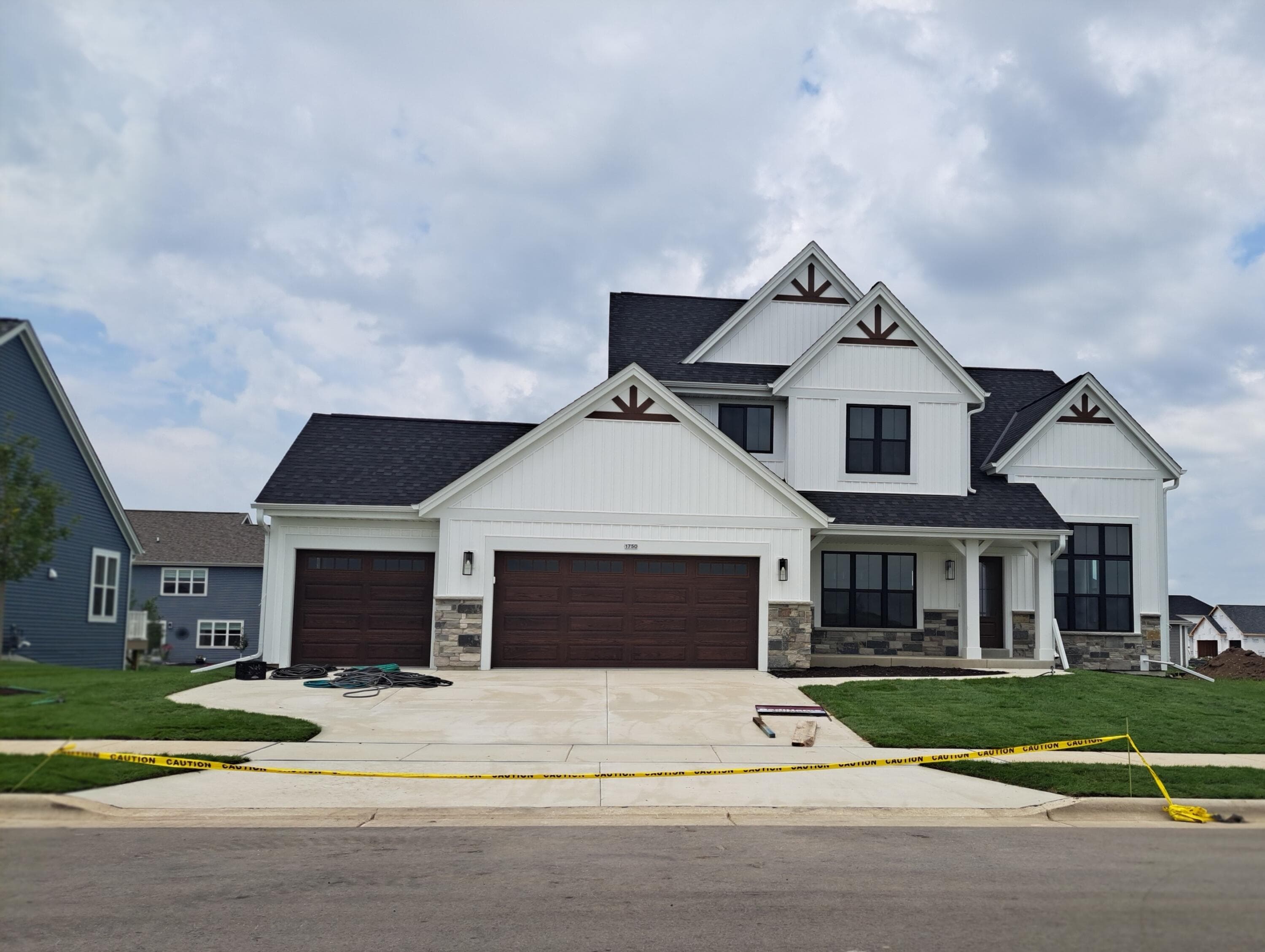 1750 Whalen Dr, Oconomowoc, Wisconsin