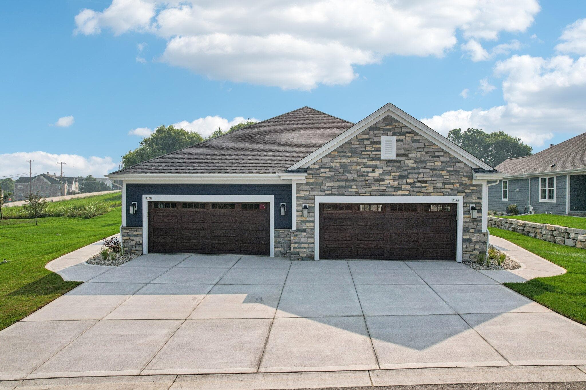 2127 Bluestem Dr, Waukesha, Wisconsin