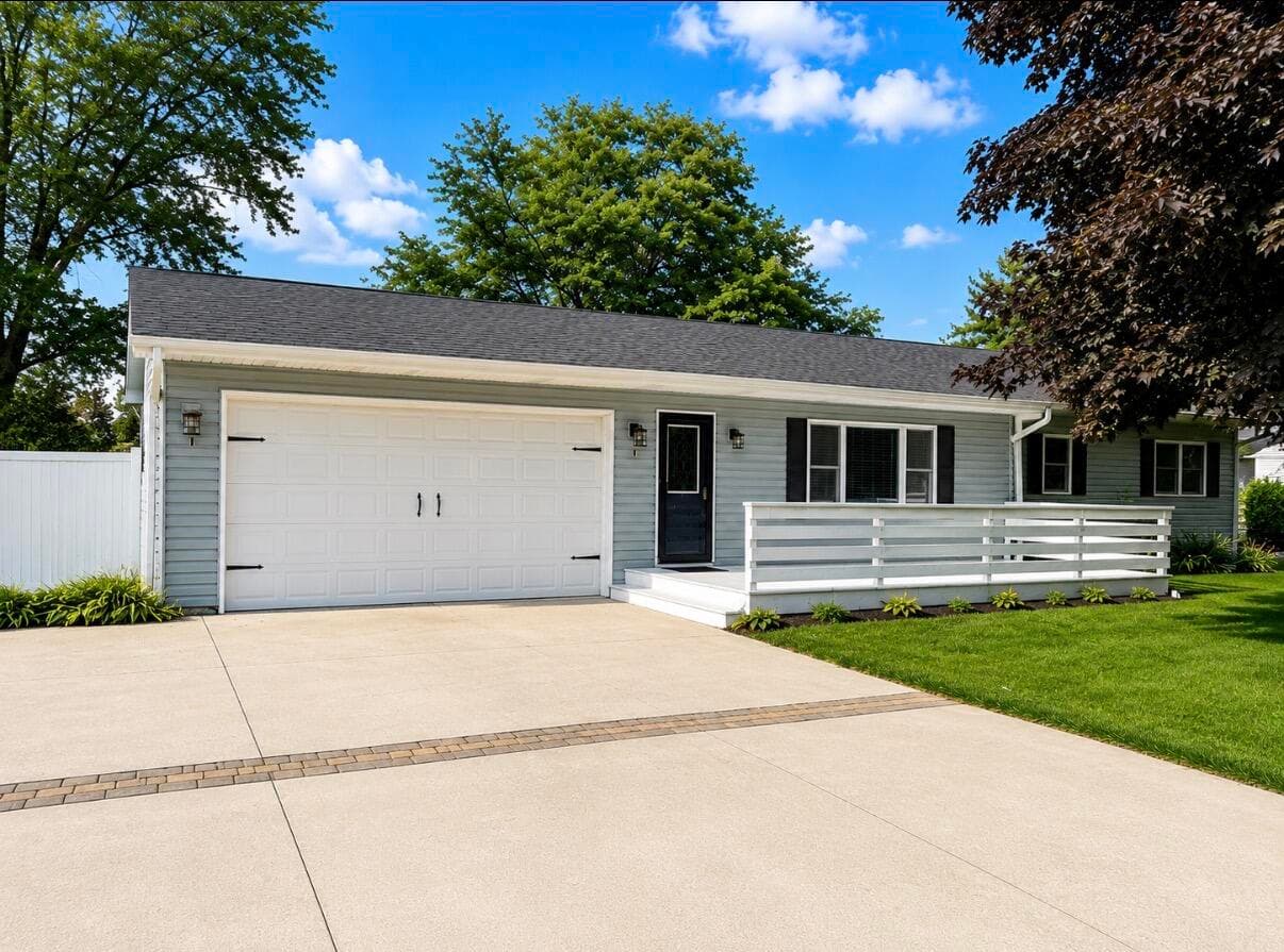 1170 Cypress Pt, Twin Lakes, Wisconsin