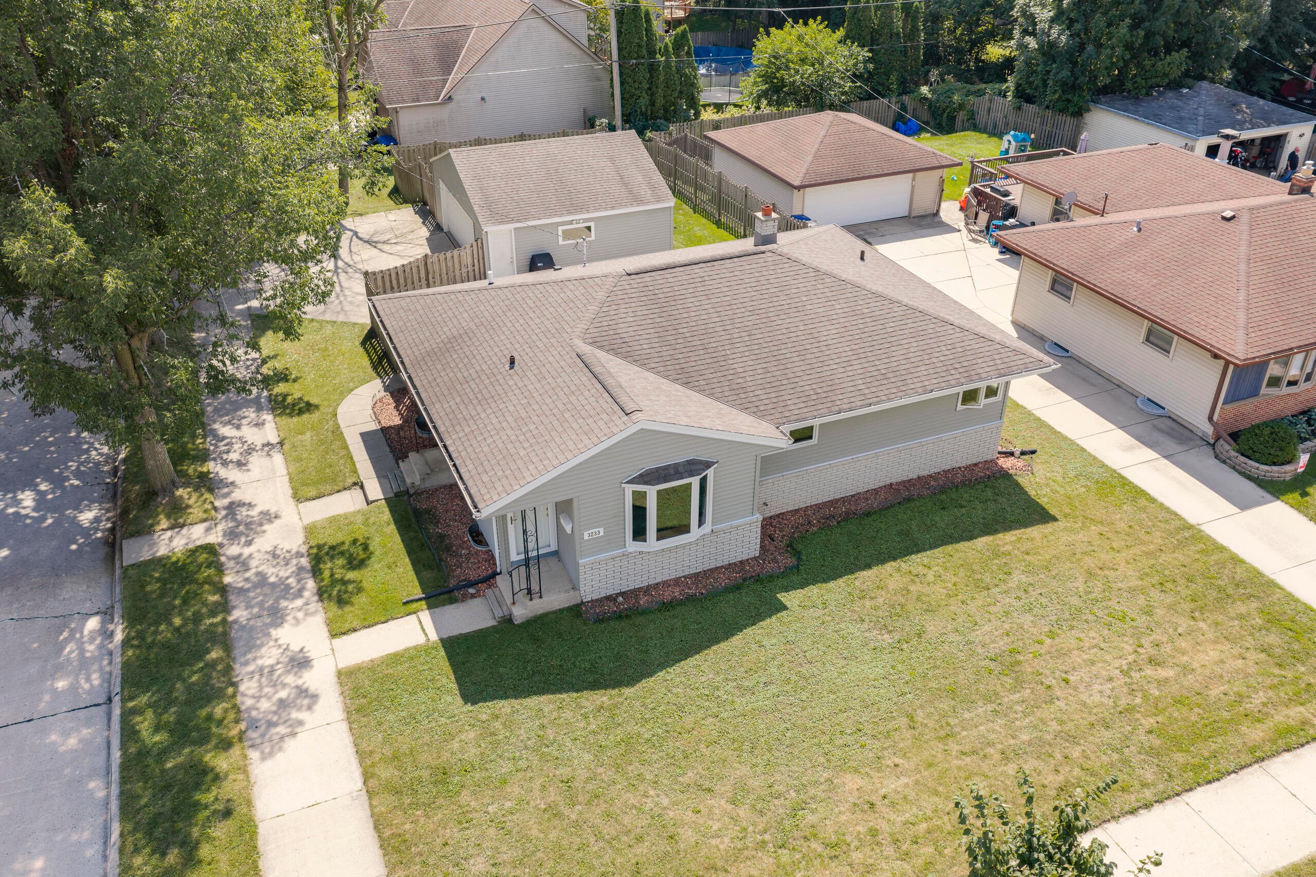 3233 E Henry Ave, Cudahy, Wisconsin, 53110