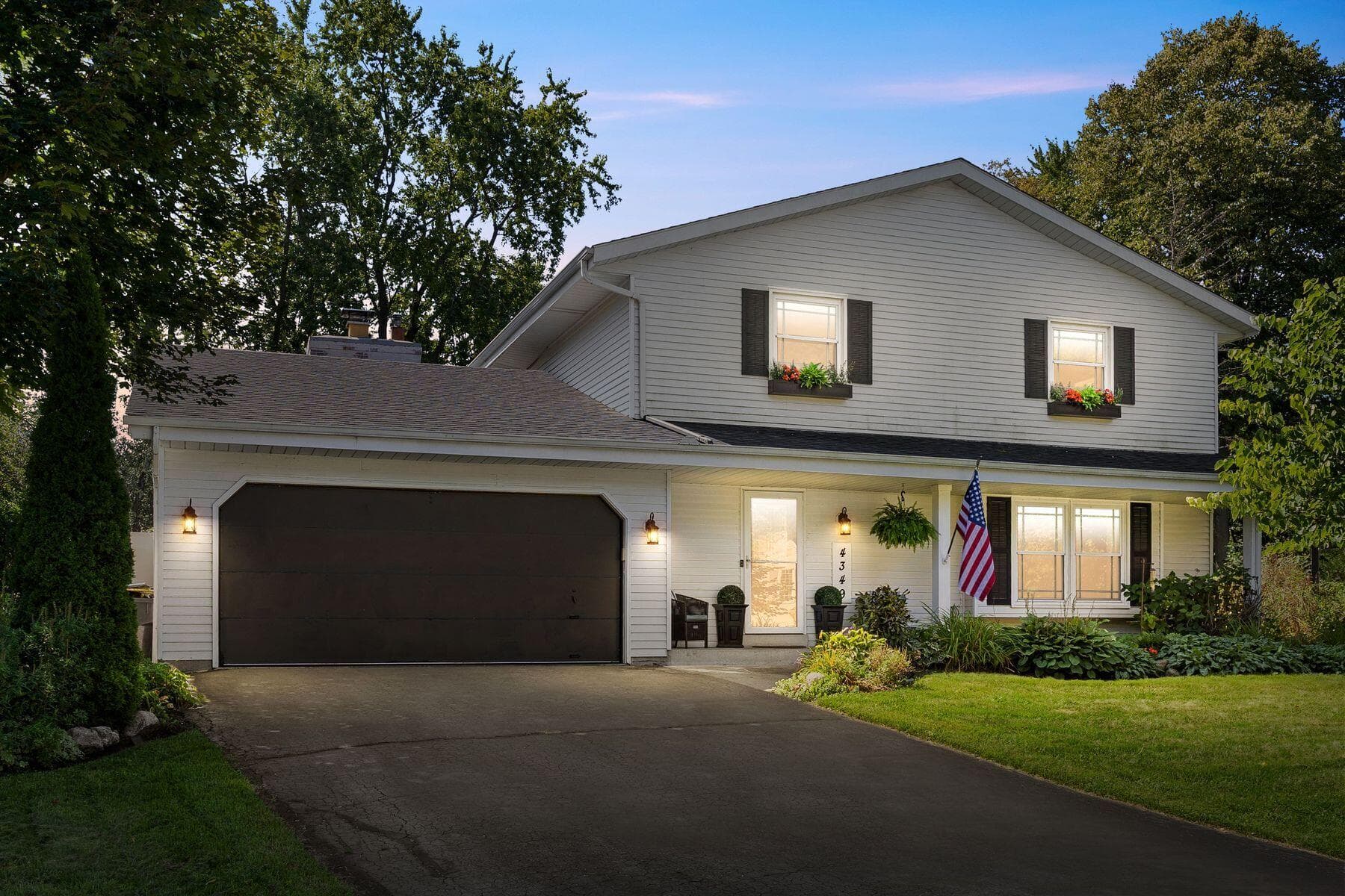 4349 Woodbury Ln, Mount Pleasant, Wisconsin, 53403