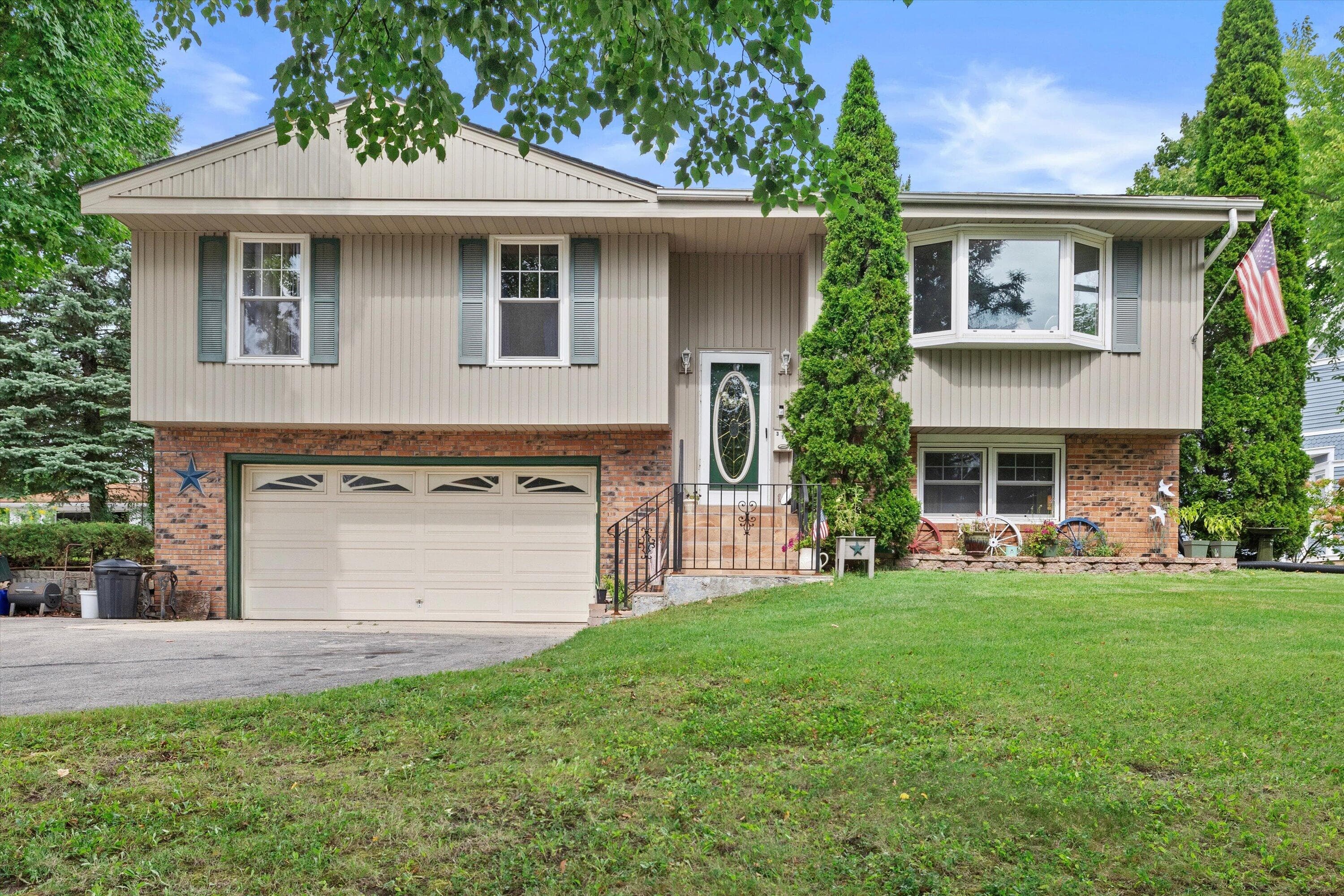 316 W State St, Burlington, Wisconsin