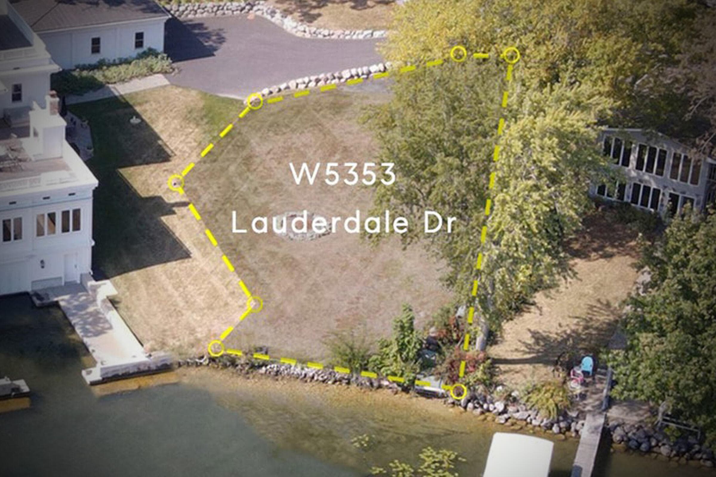 W5353 Lauderdale Dr, La Grange, Wisconsin