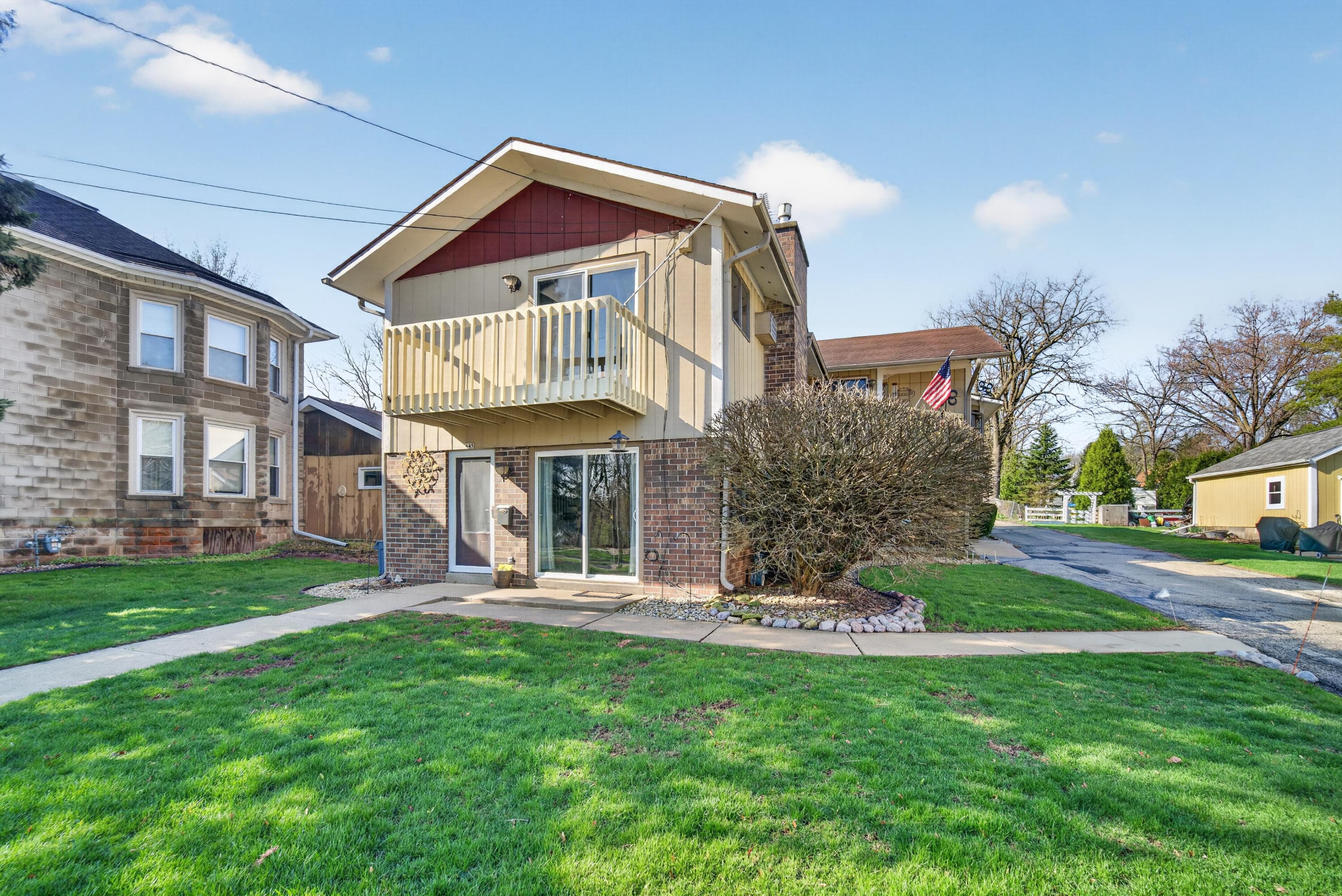 445 W Chestnut St, Burlington, Wisconsin