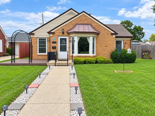 700 Kingston Ave, Racine, Wisconsin