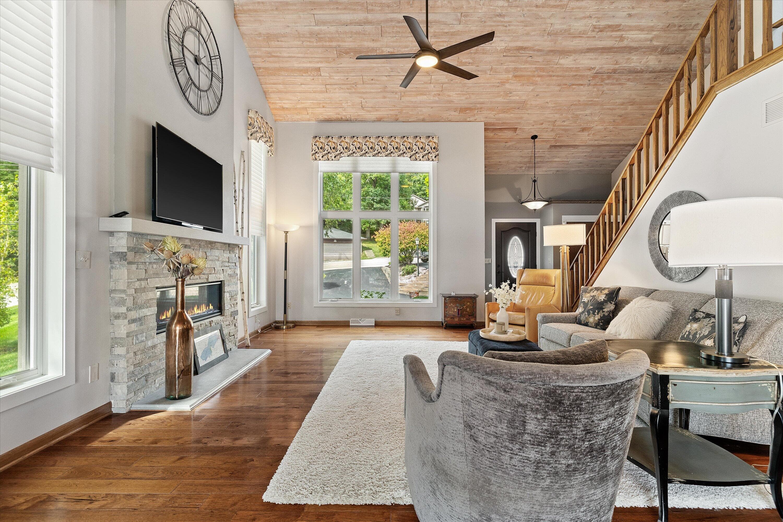 Photo 5