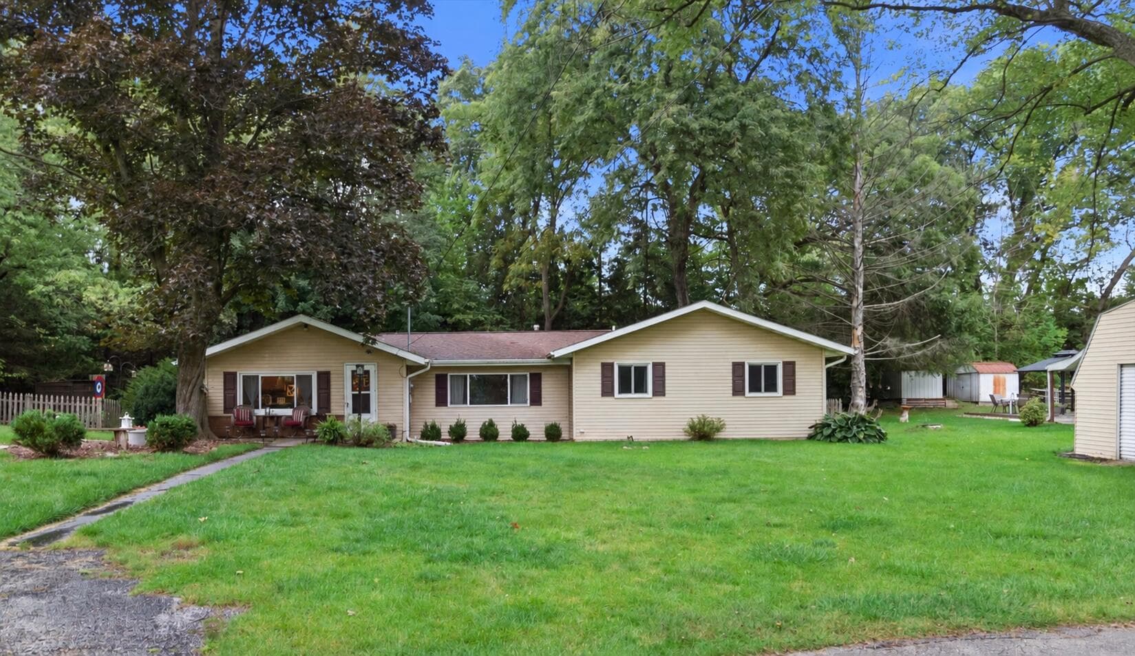 915 Bayview Ave, Twin Lakes, Wisconsin, 53181