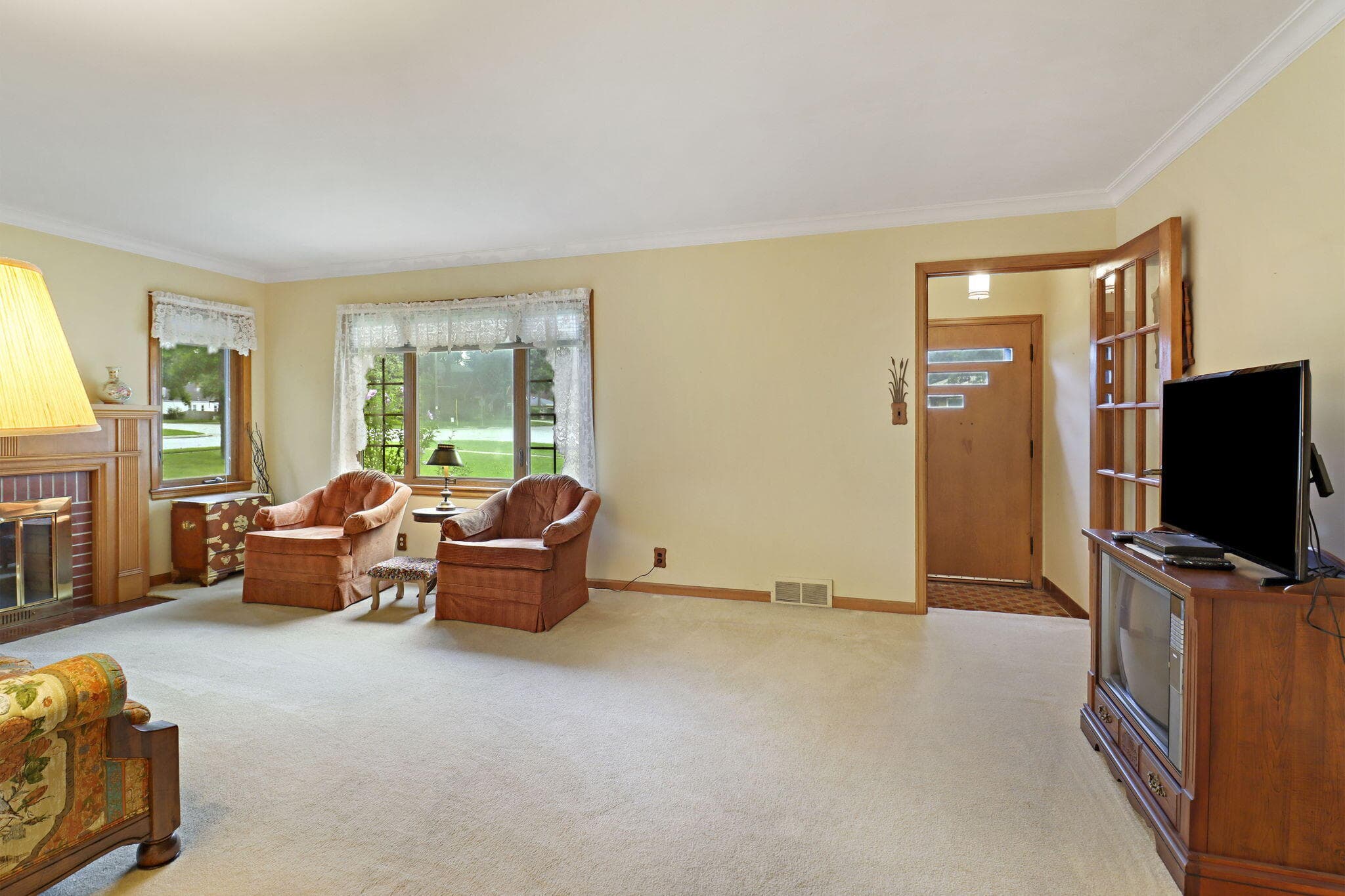 Photo 3