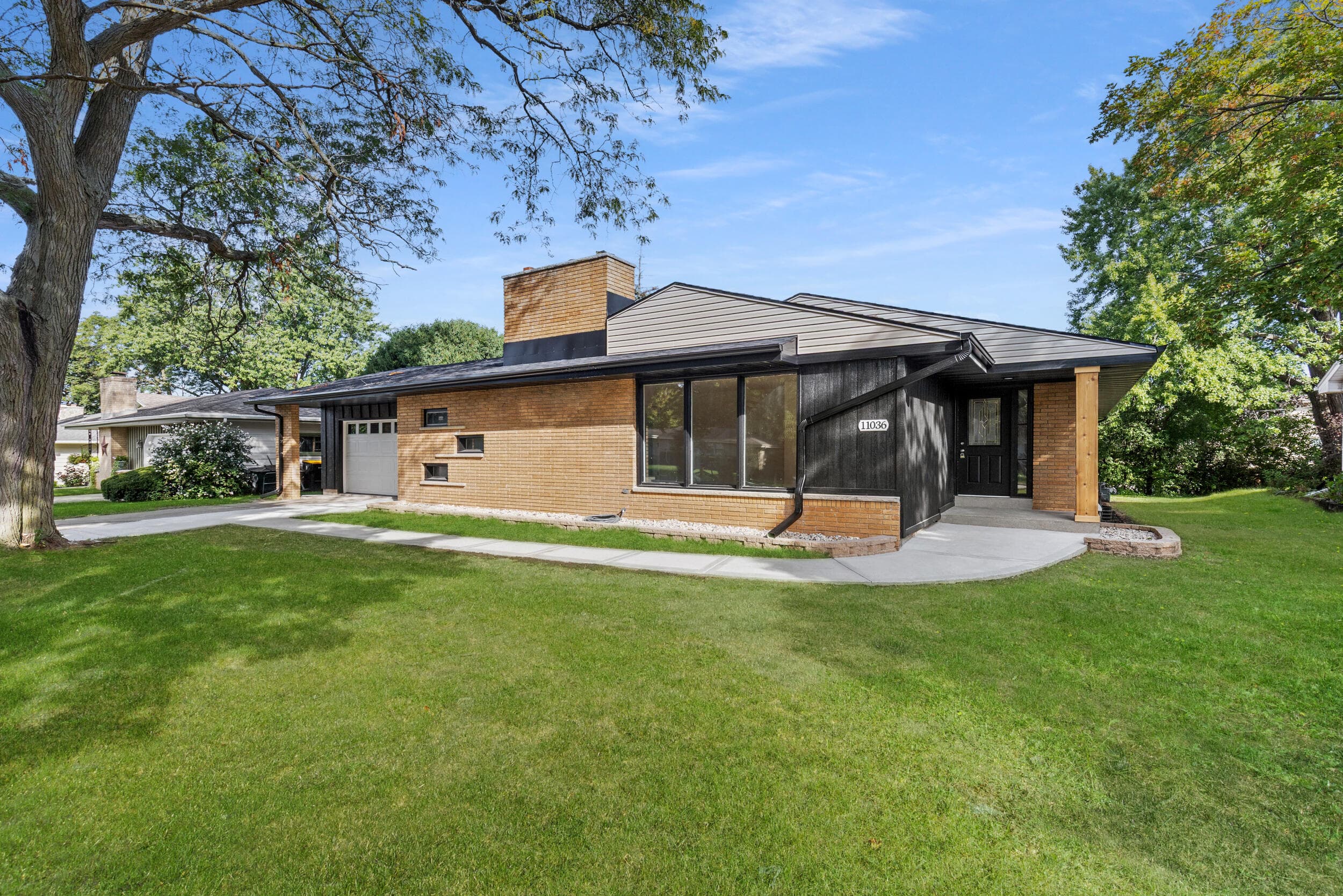 11036 W Derby Ave, Wauwatosa, Wisconsin, 53225