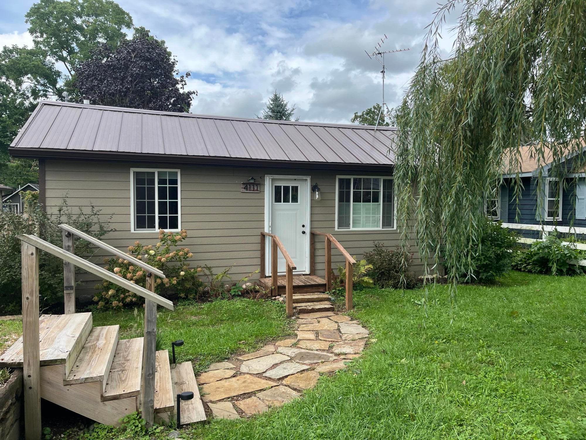 4111 Locust St, Delavan, 53115