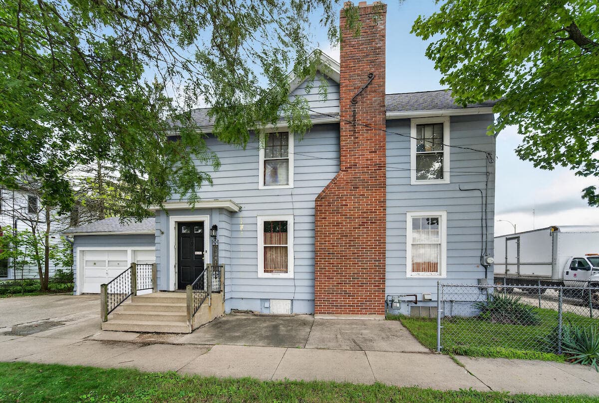 201 N Pine St, Burlington, Wisconsin, 53105