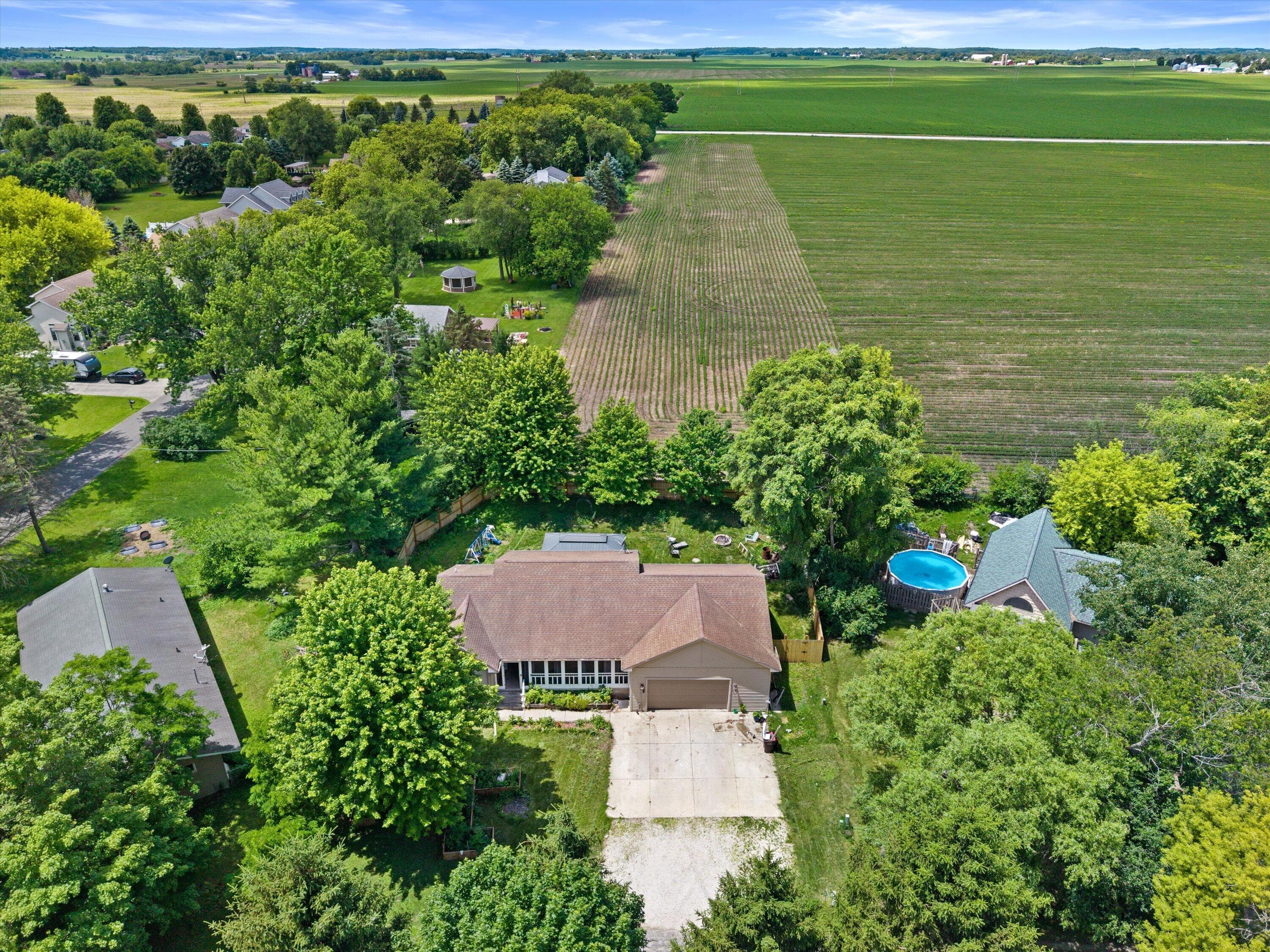 N6515 Aspen Rd, Sugar Creek, Wisconsin, 53121