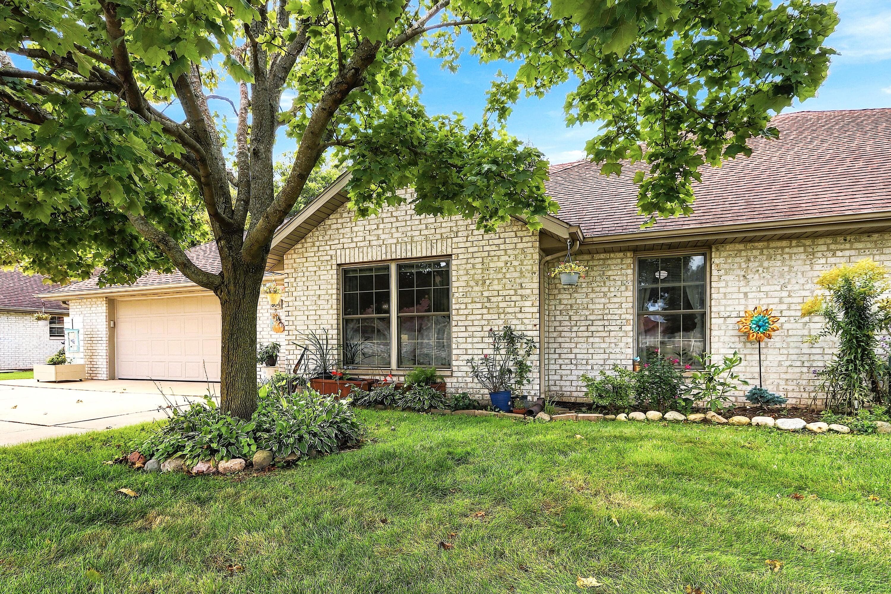 804 Dylan Dr, Elkhorn, Wisconsin, 53121