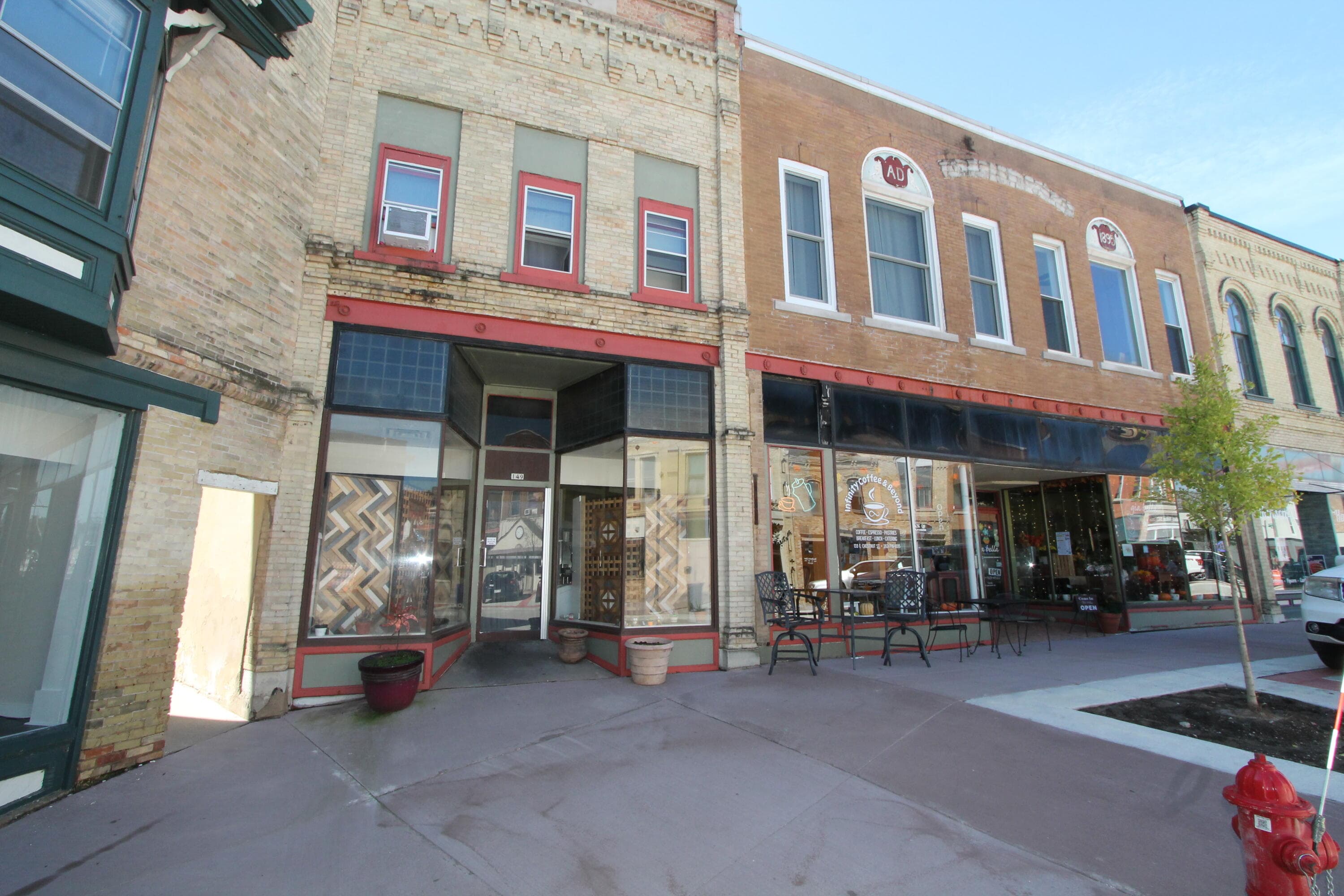 133 E Chestnut St, Burlington, Wisconsin, 53105