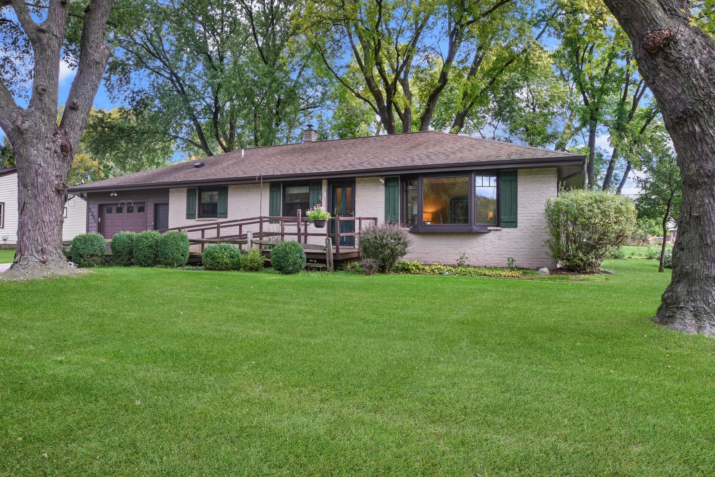 1904 Chestnut St, West Bend, Wisconsin, 53095
