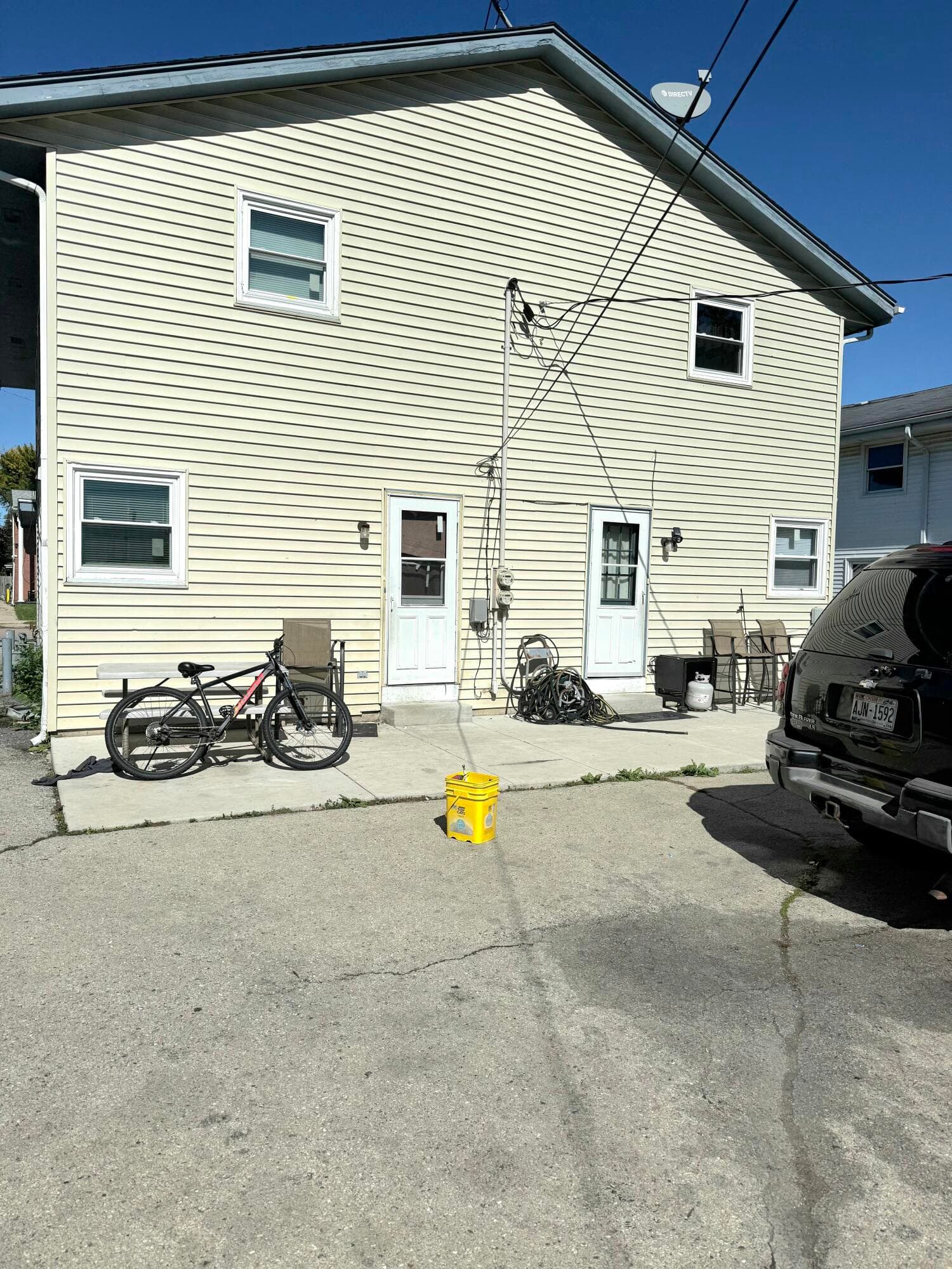 Photo 3
