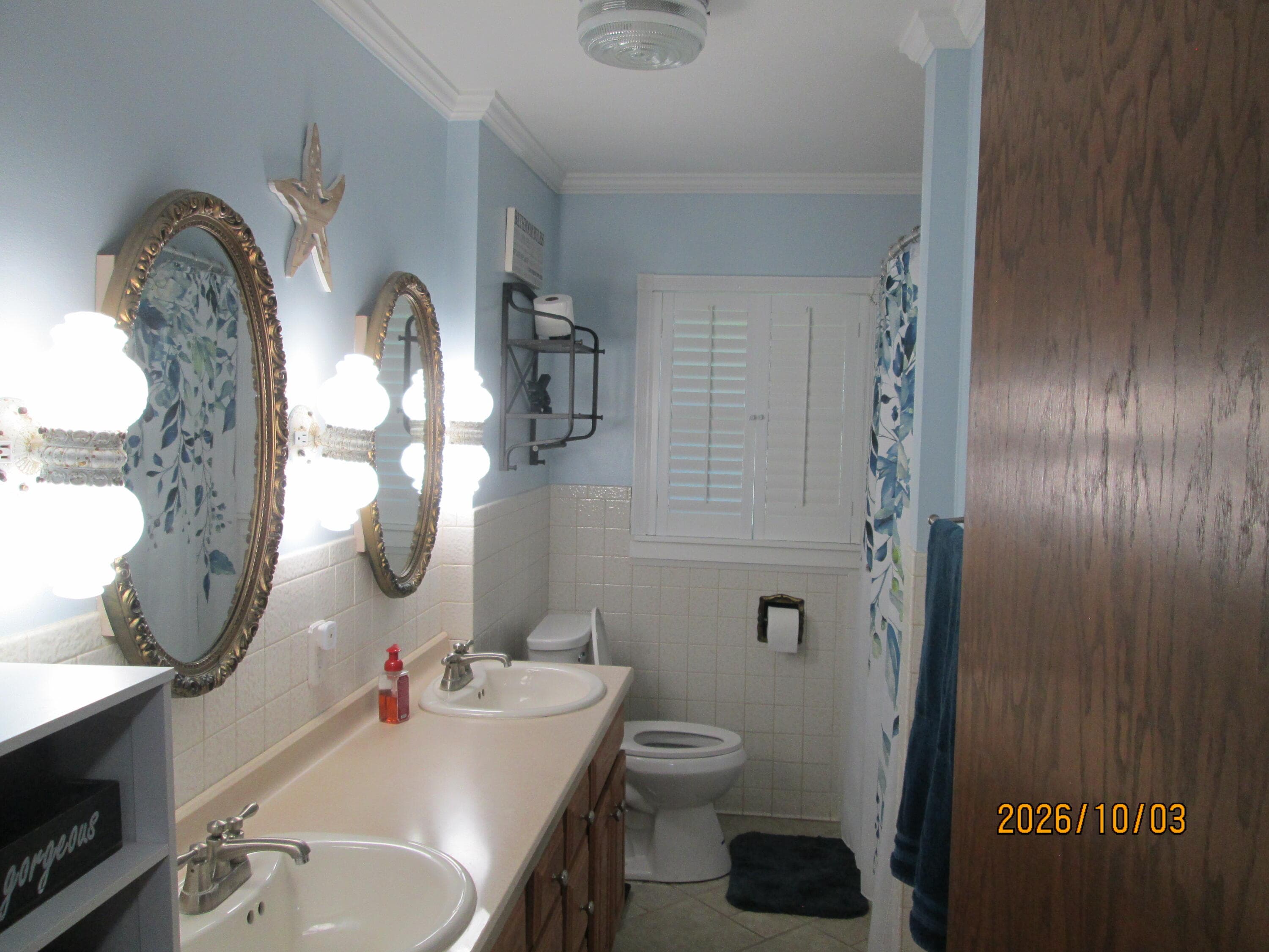 Photo 33