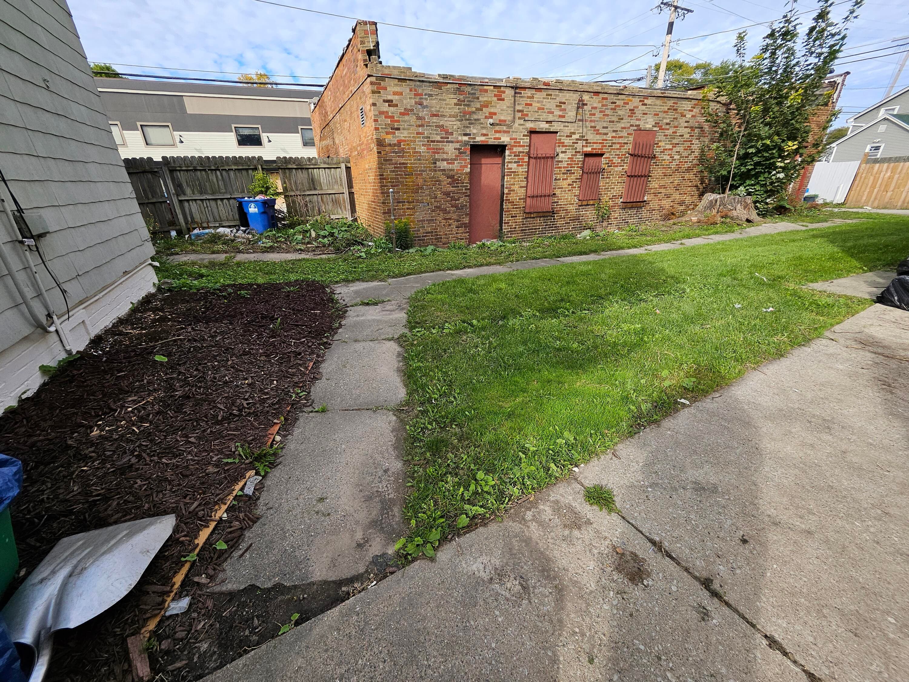 Photo 23