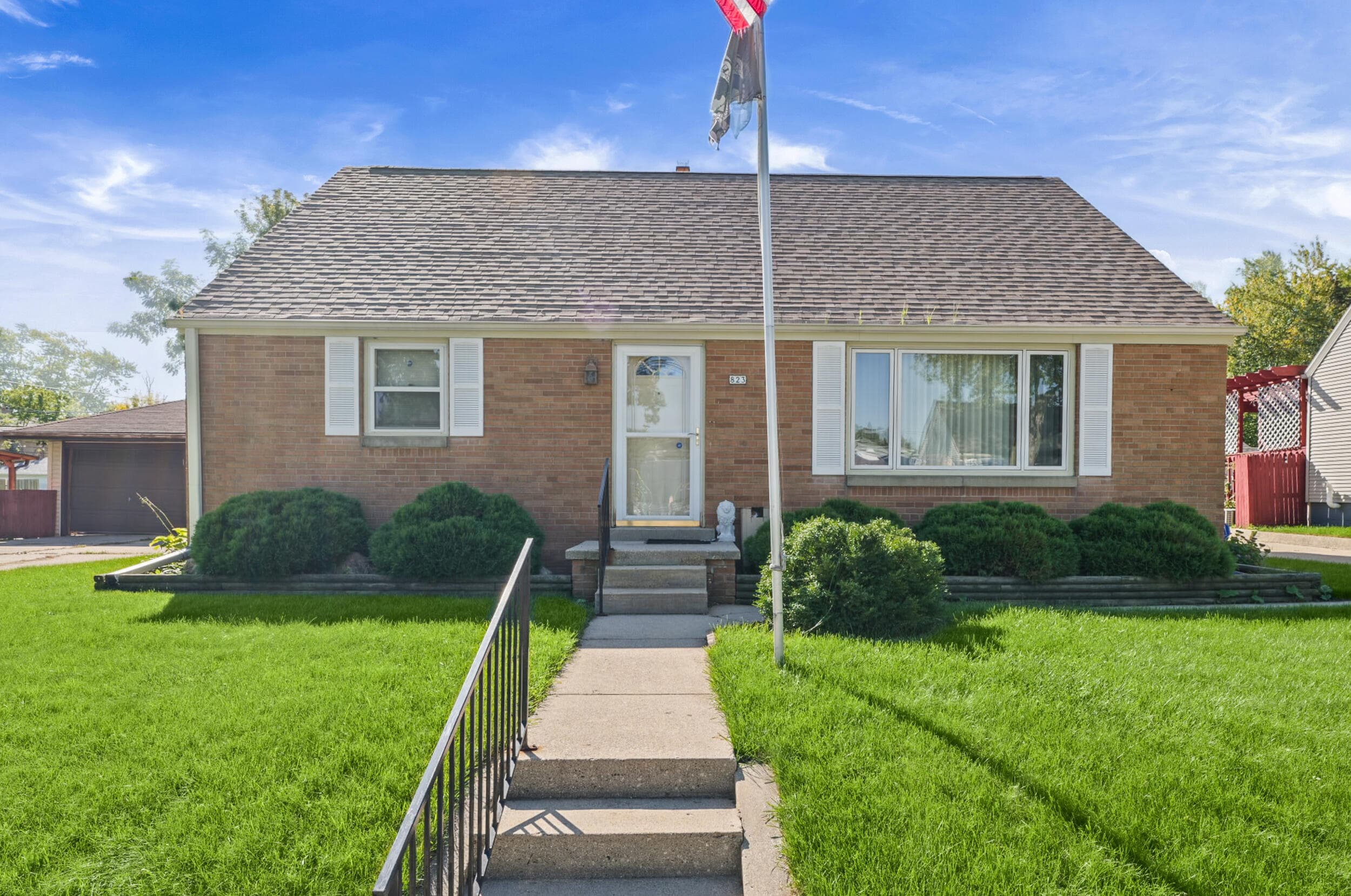 823 Columbia Ave, South Milwaukee, Wisconsin, 53172