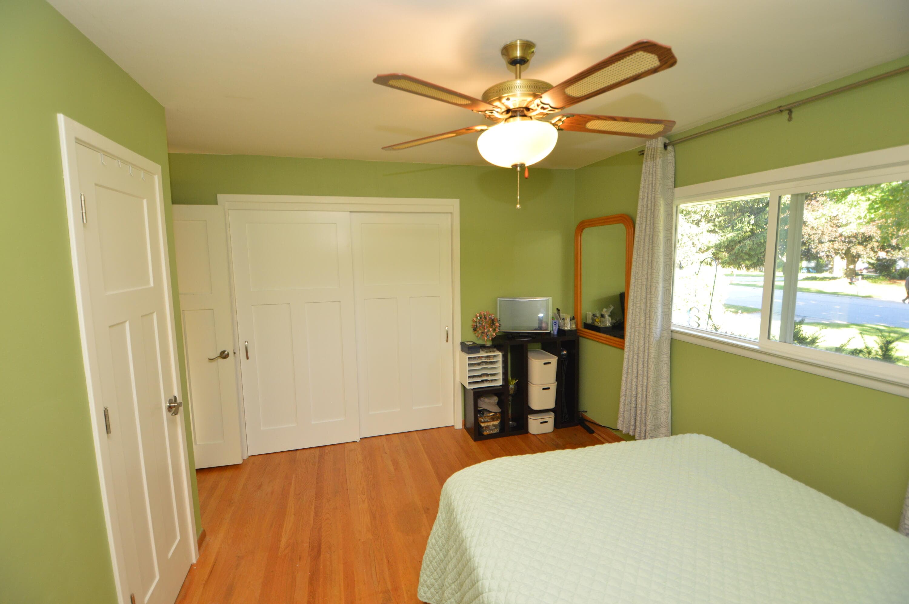 Photo 9