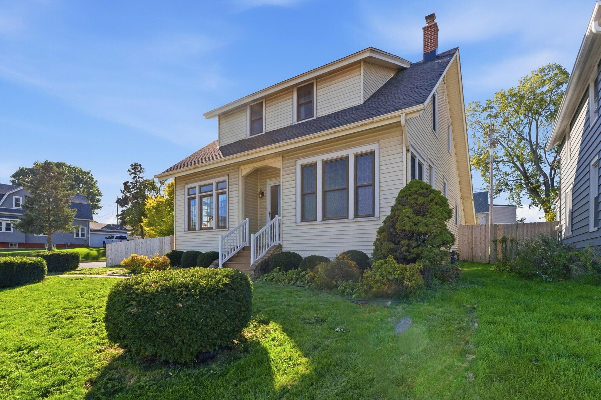 2434 S Chicago Ave, South Milwaukee, Wisconsin, 53172