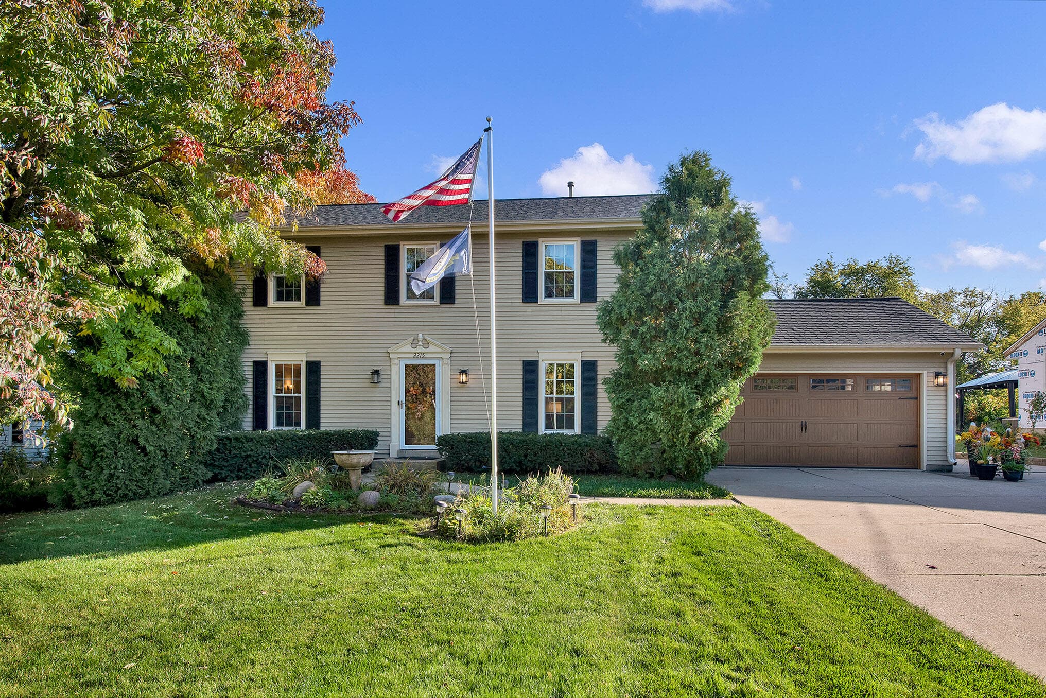 2215 W Mangold Ave, Milwaukee, Wisconsin, 53221