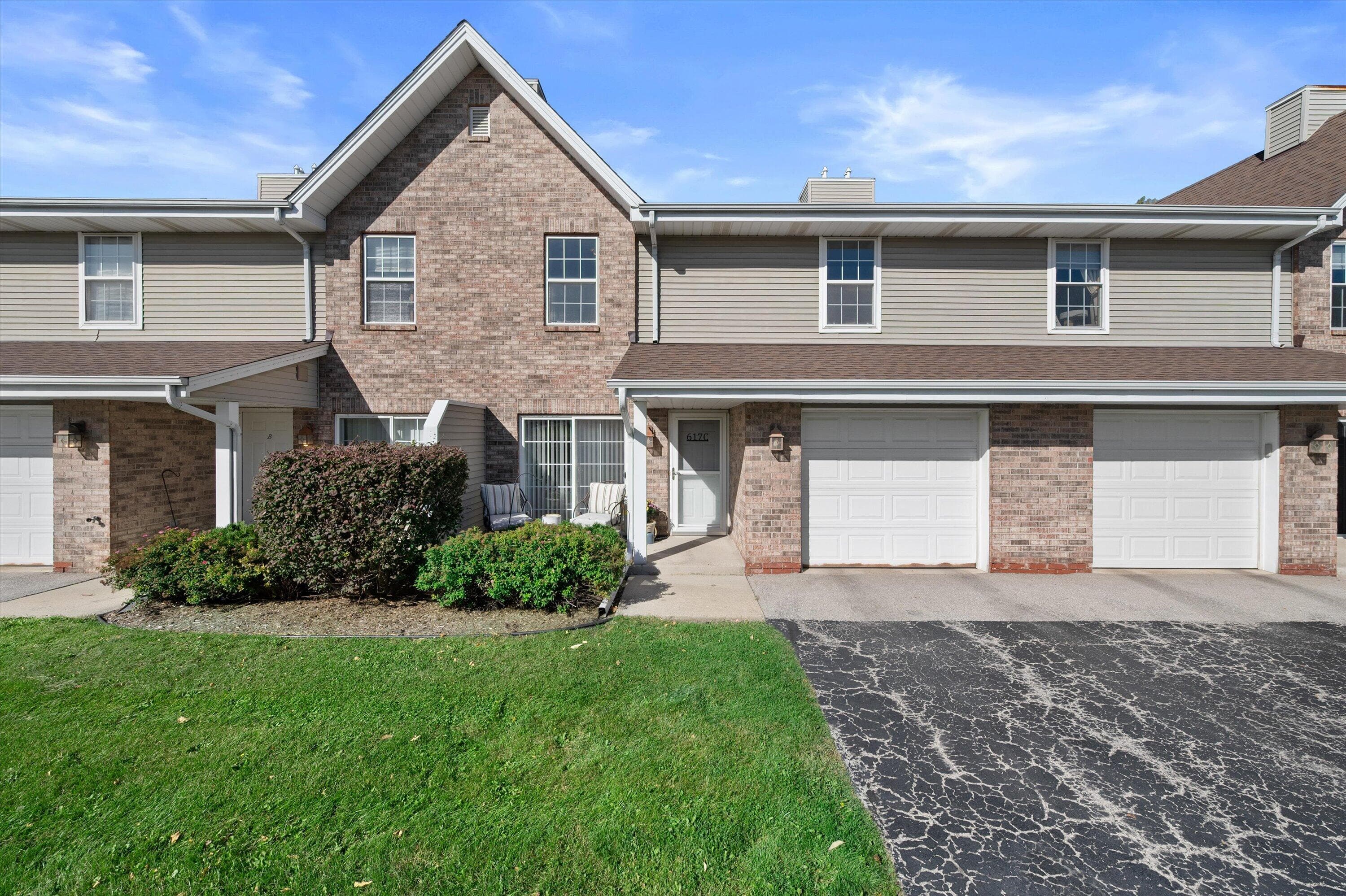 617 Westfield Way, Pewaukee, Wisconsin, 53072