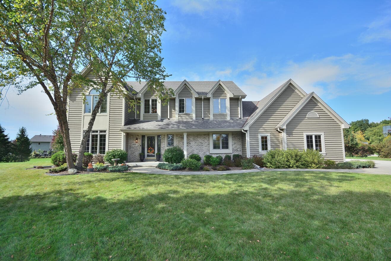 6045 S Pembrook Ct, New Berlin, Wisconsin, 53151
