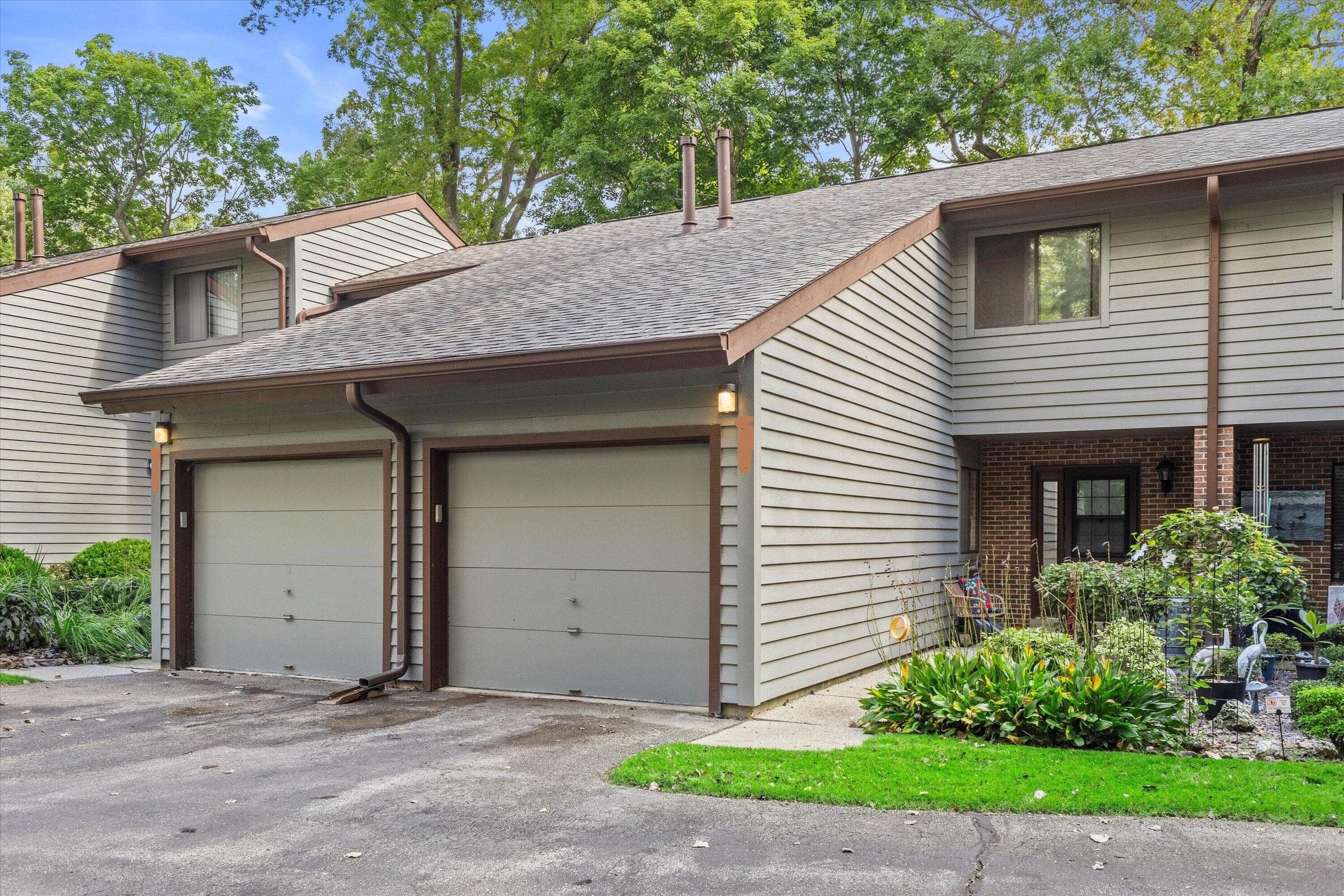 2935 Old Mill Dr, Racine, Wisconsin, 53405