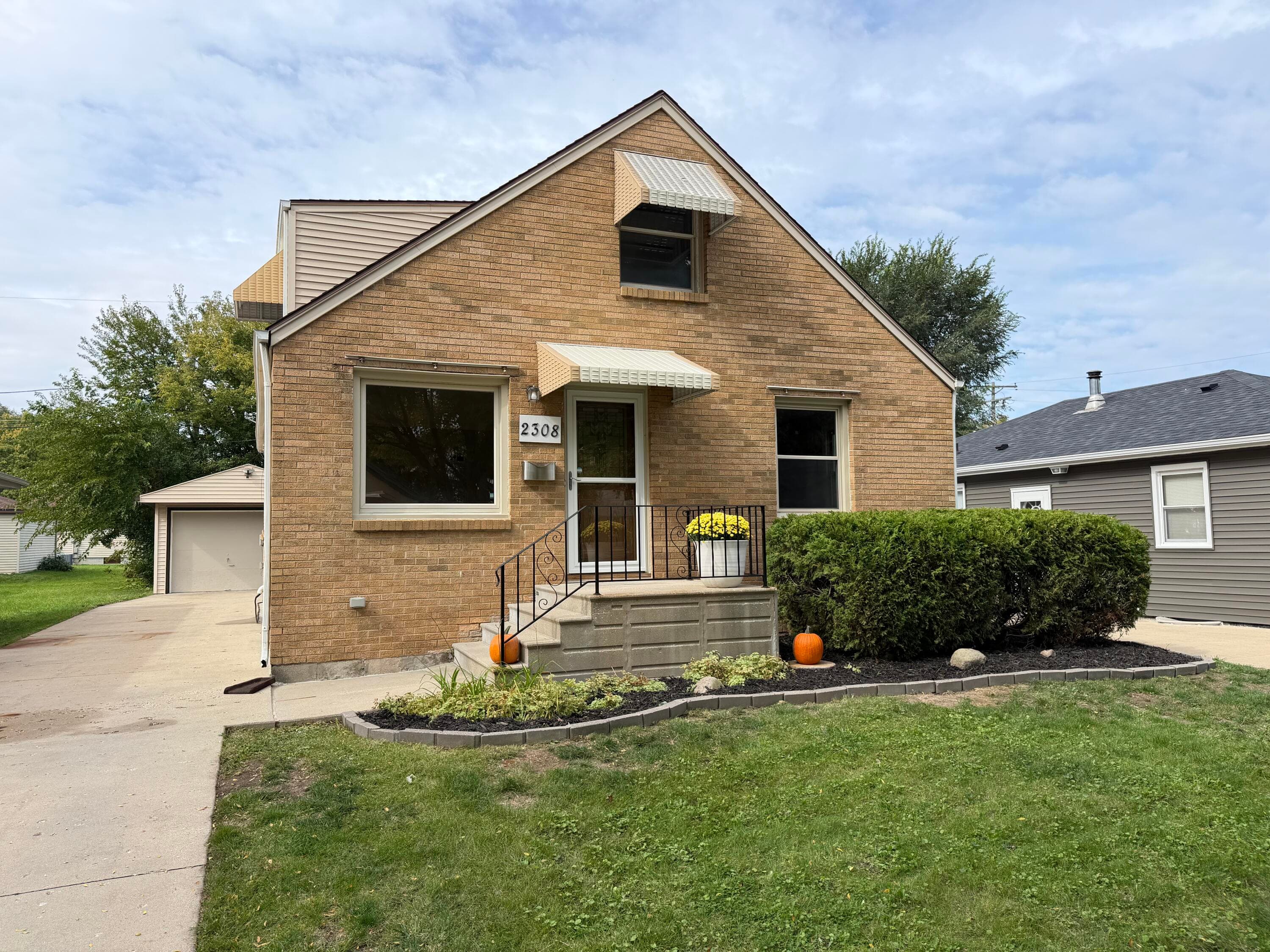 2308 West Lawn Ave, Racine, Wisconsin, 53405