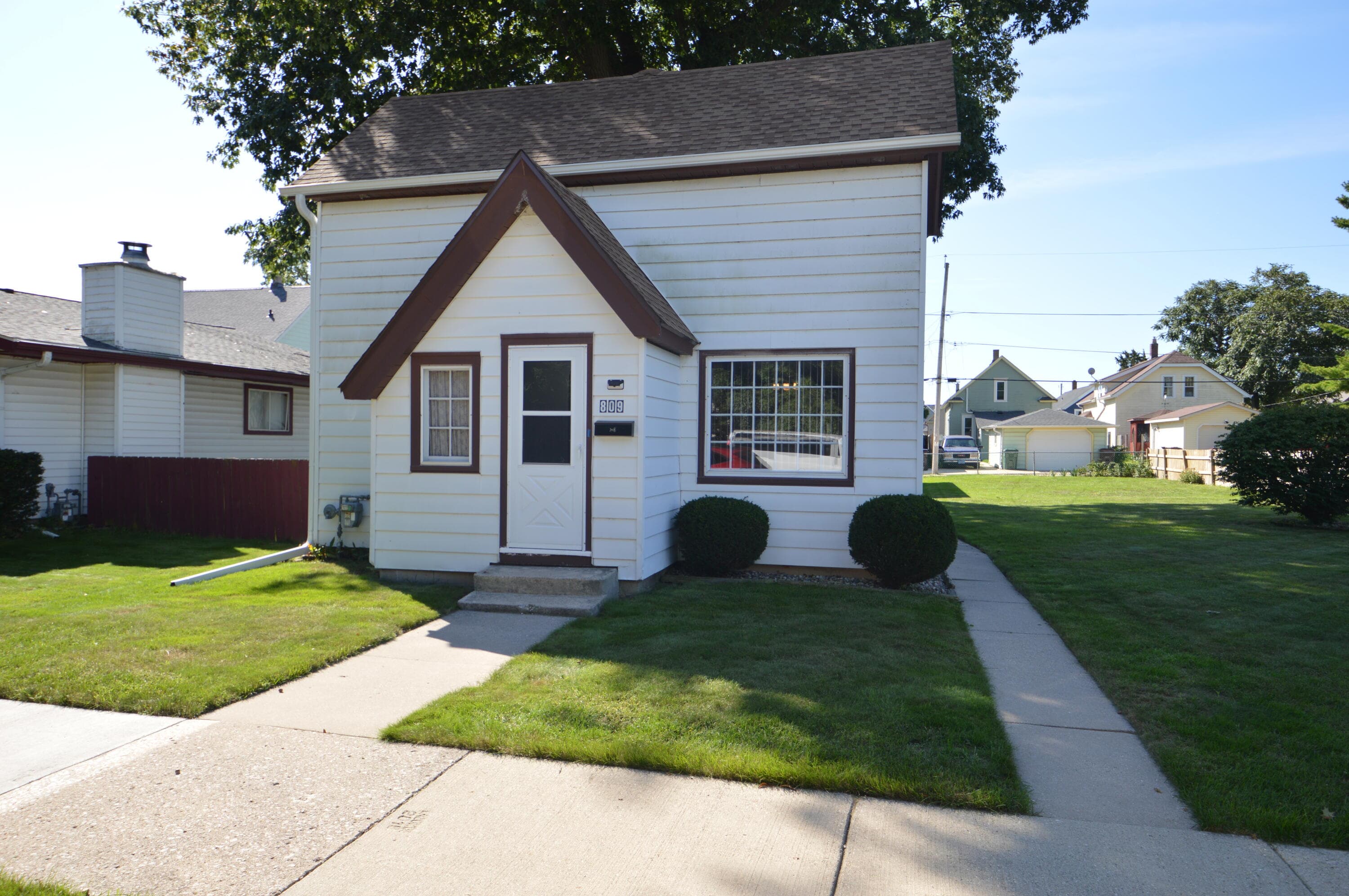 809 Manitoba Ave, South Milwaukee, Wisconsin, 53172