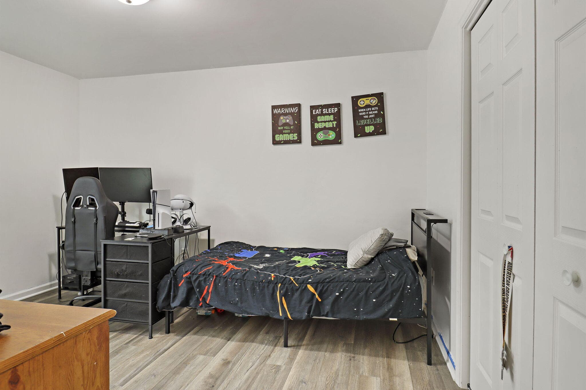 Photo 9