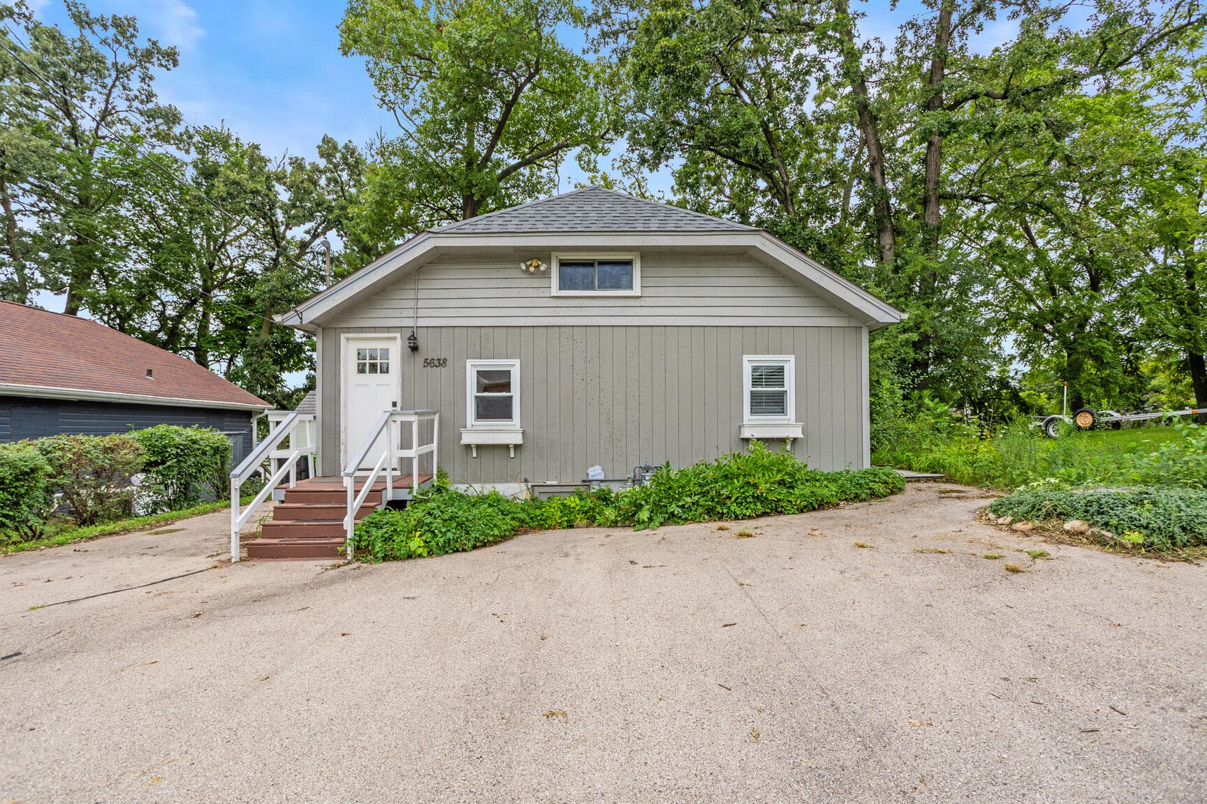 Photo 65